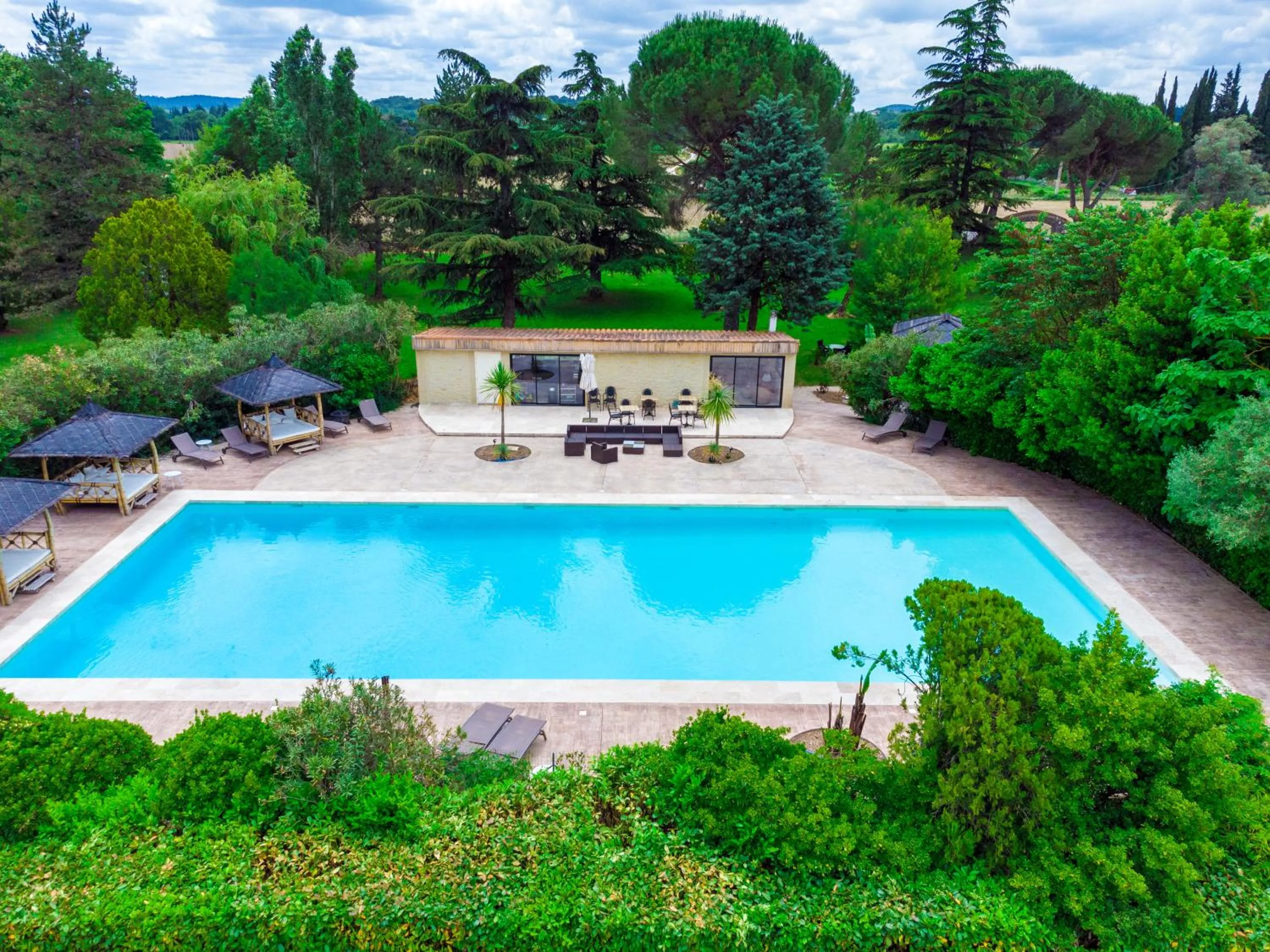 Swimming pool in La Demeure de l'Arche