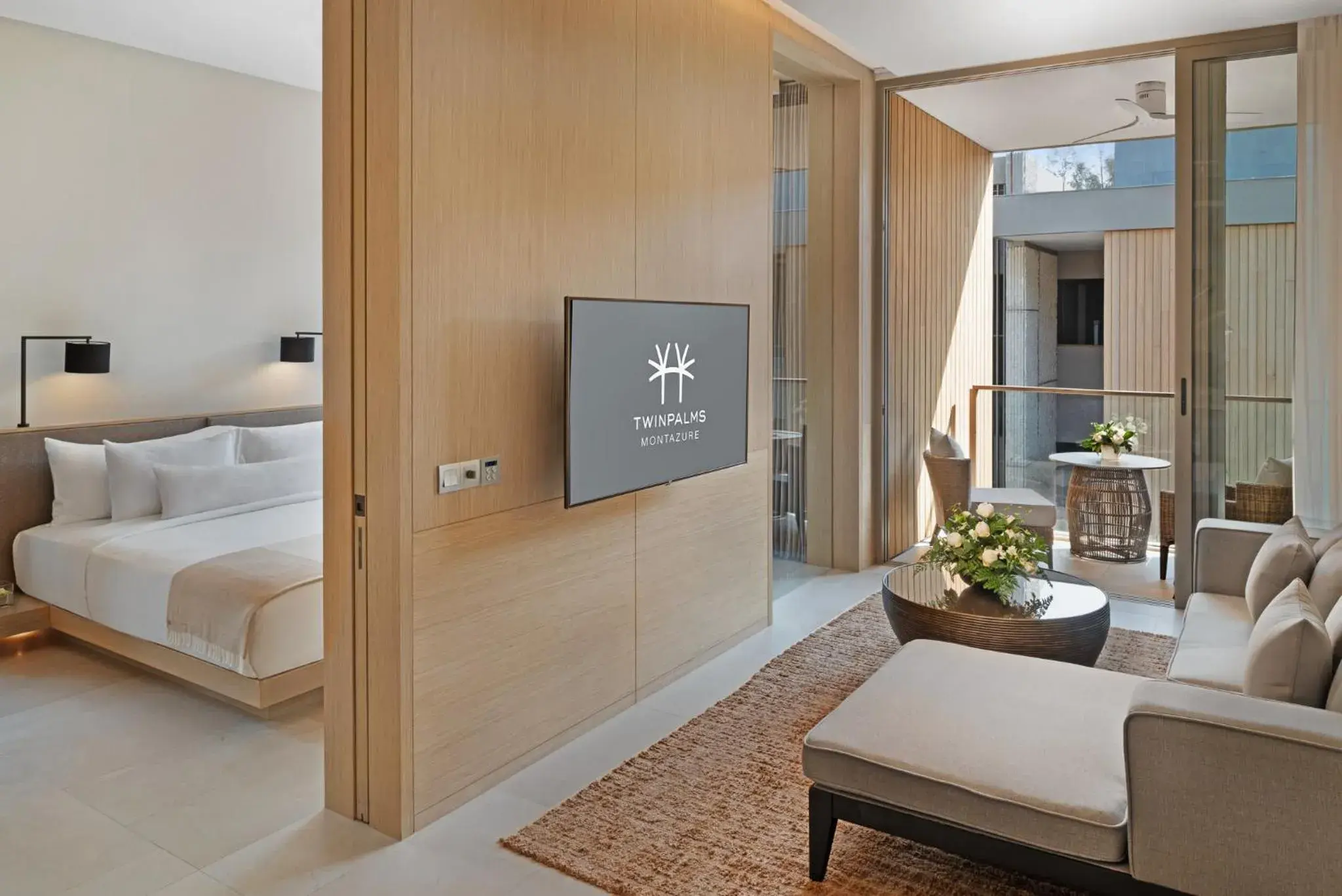 Azure Suite - Double or Twin Room in Twinpalms MontAzure Phuket Azure Suite - Double or Twin Room in Twinpalms MontAzure Phuket