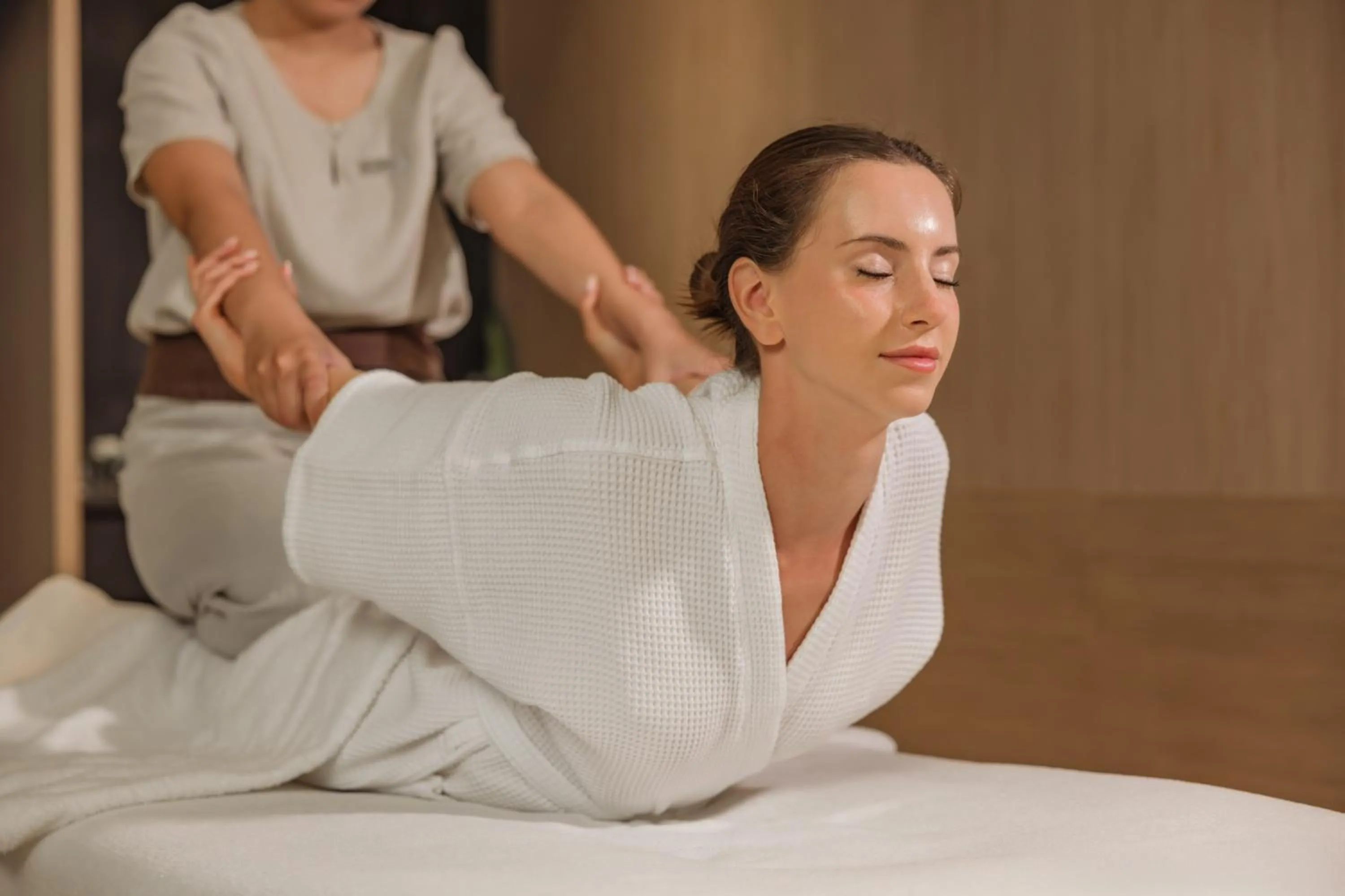 Massage in Twinpalms MontAzure Phuket