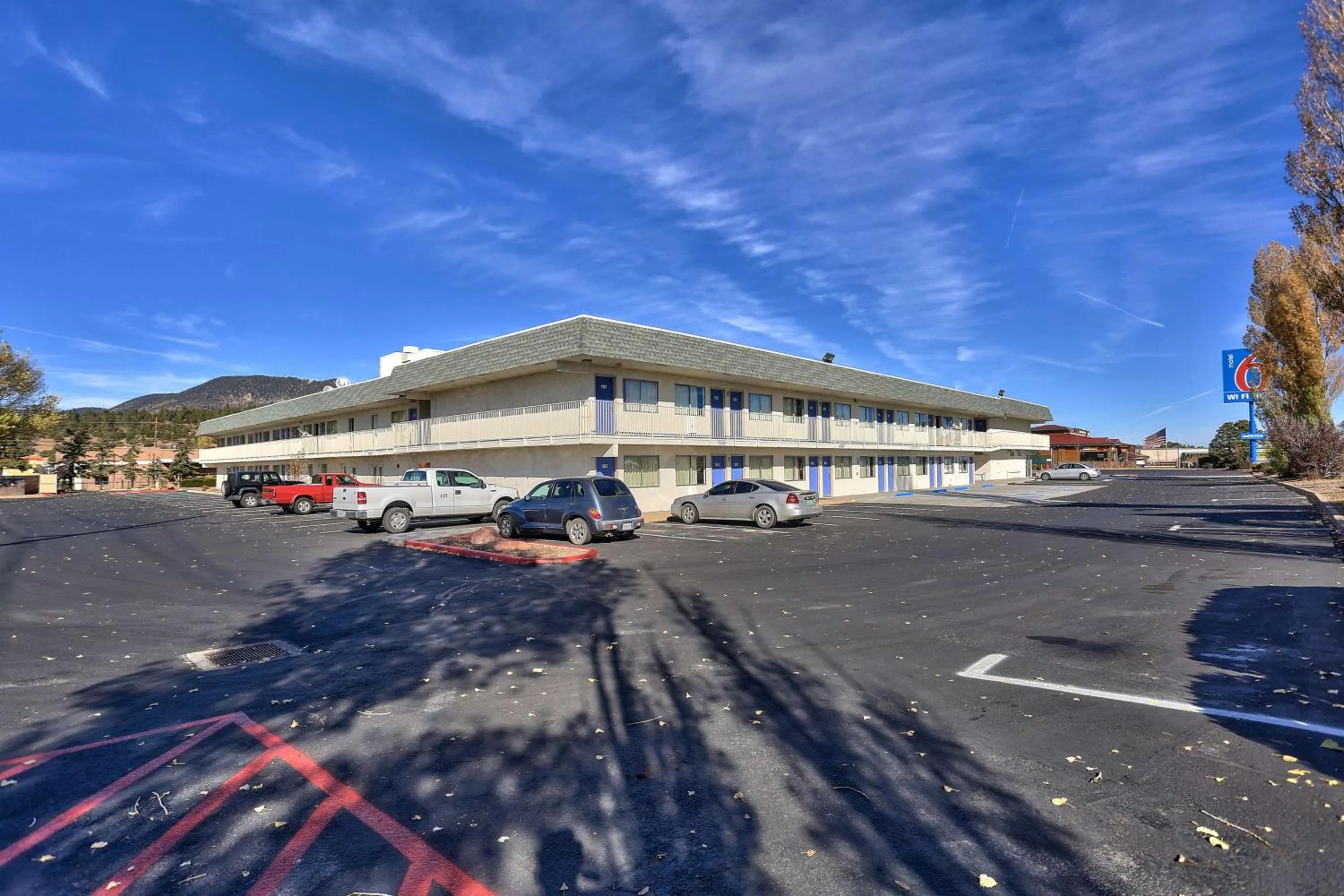 Property building in Motel 6-Flagstaff, AZ - Butler