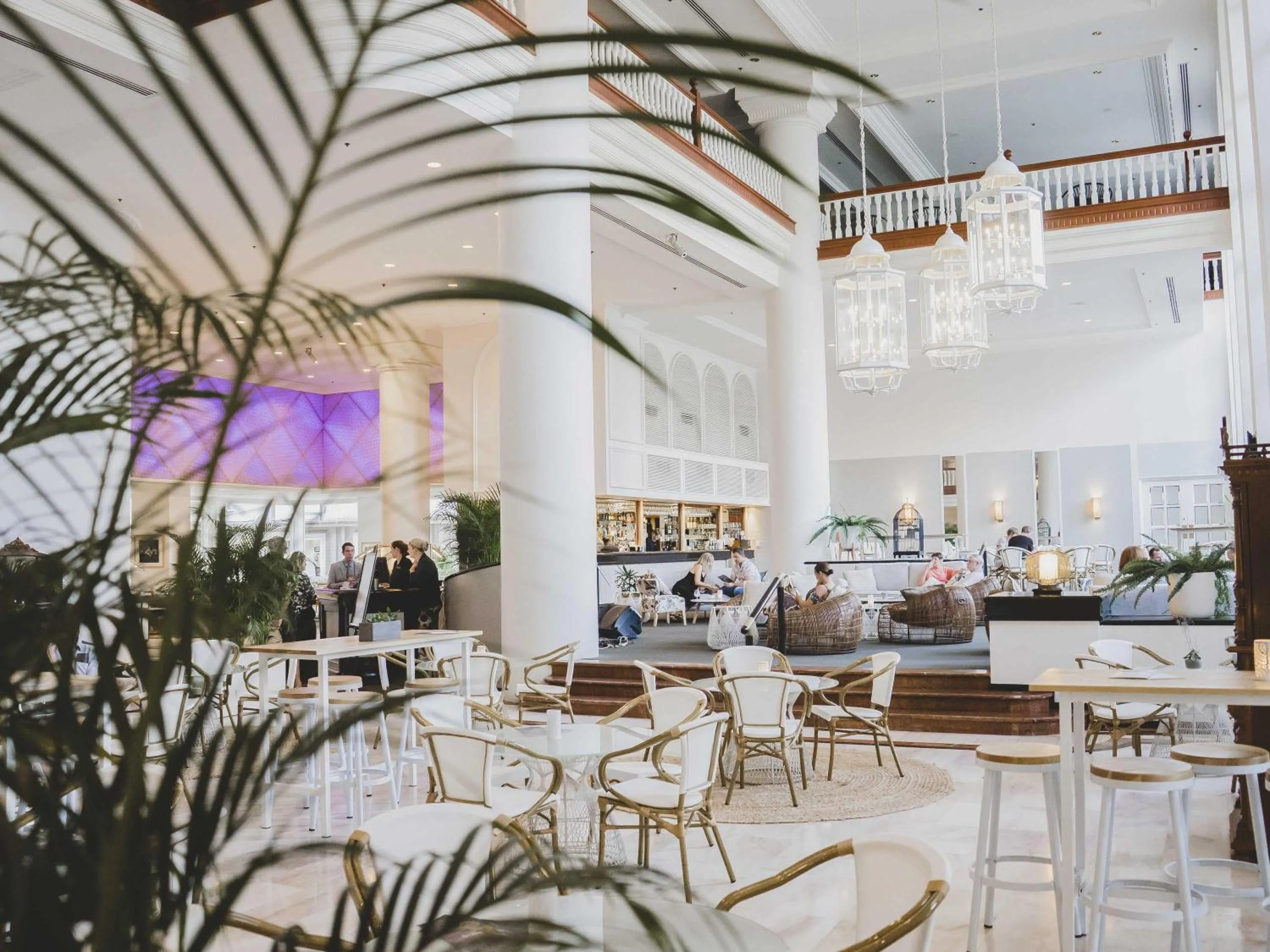 Restaurant/places to eat in Pullman Cairns International