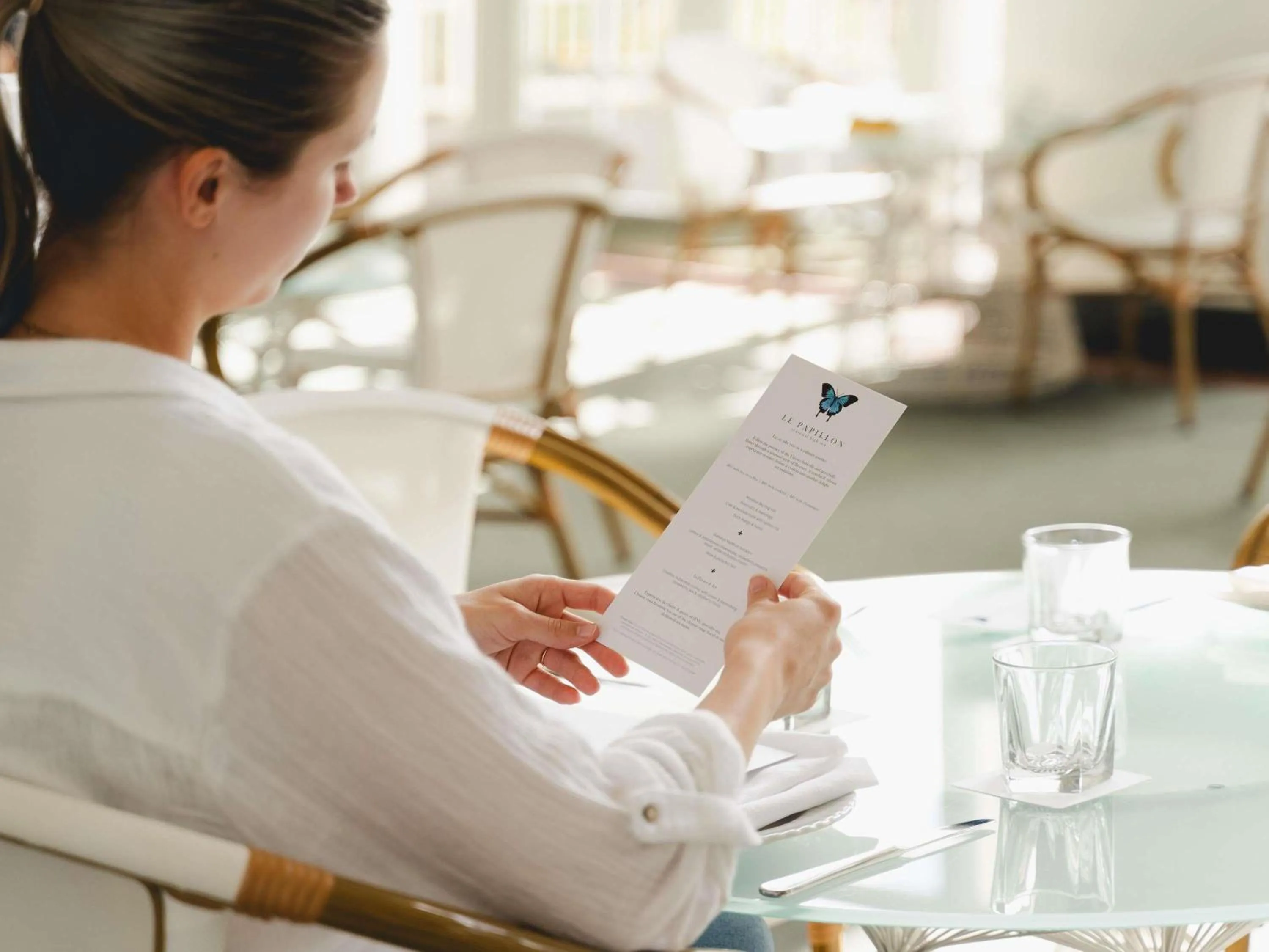 Restaurant/places to eat in Pullman Cairns International