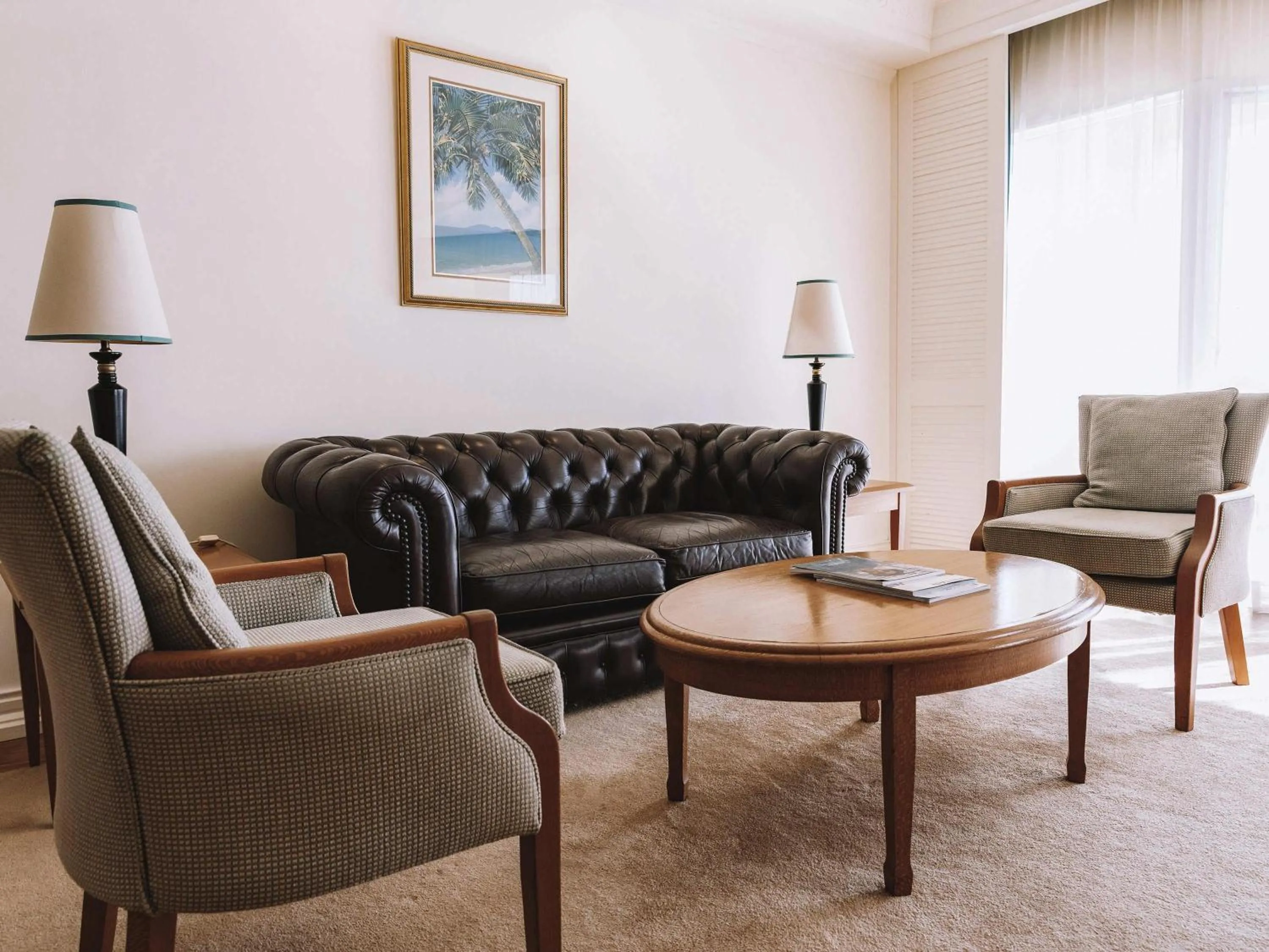 Photo of the whole room in Pullman Cairns International