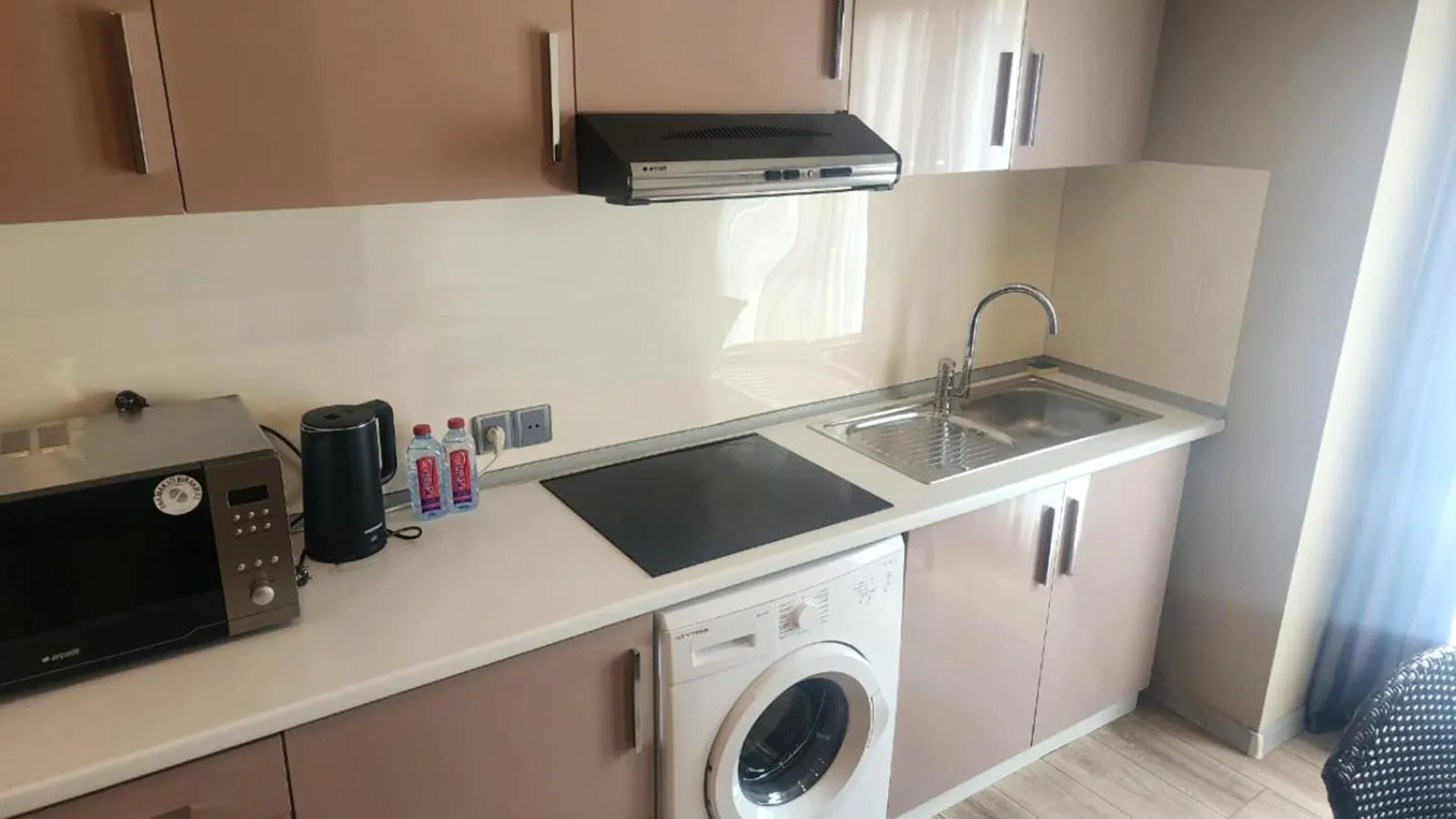 kitchen in Diplomat Suites Hotel