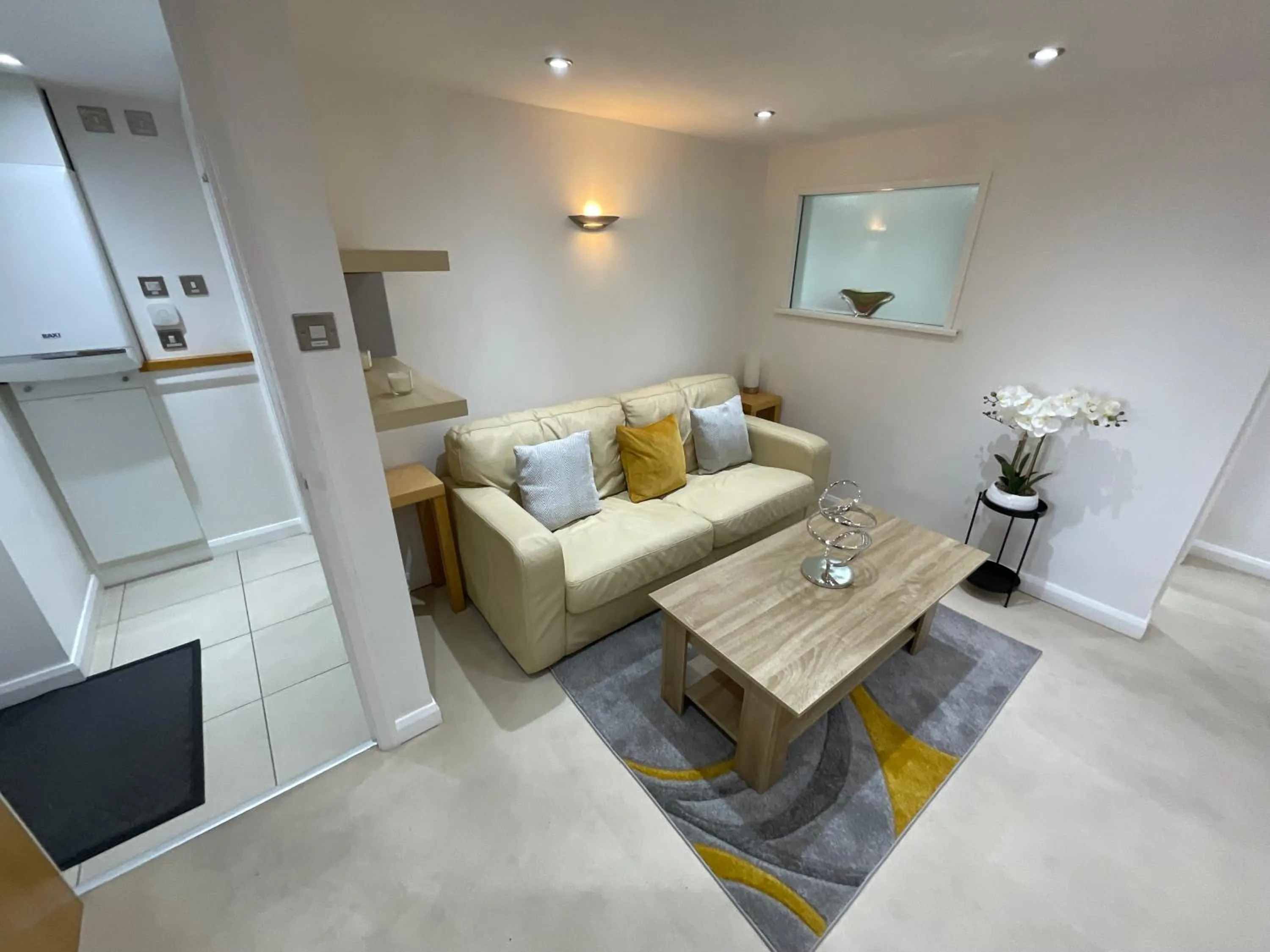 Bed in Earle House Serviced Apartments