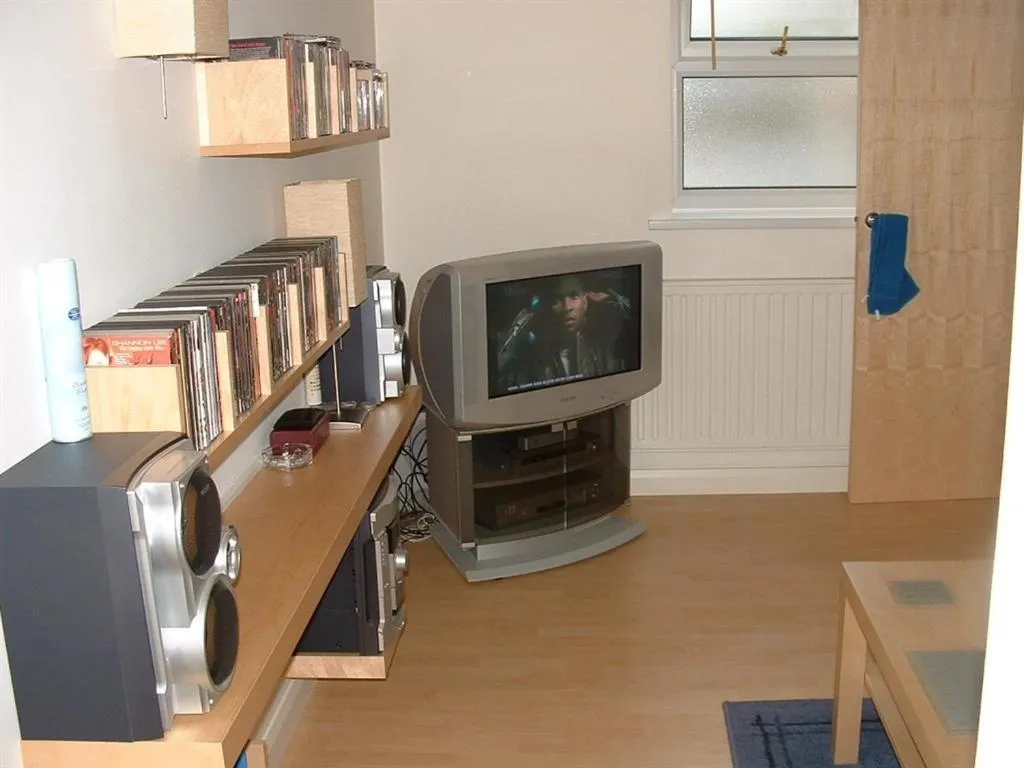 Living room in Earle House Serviced Apartments