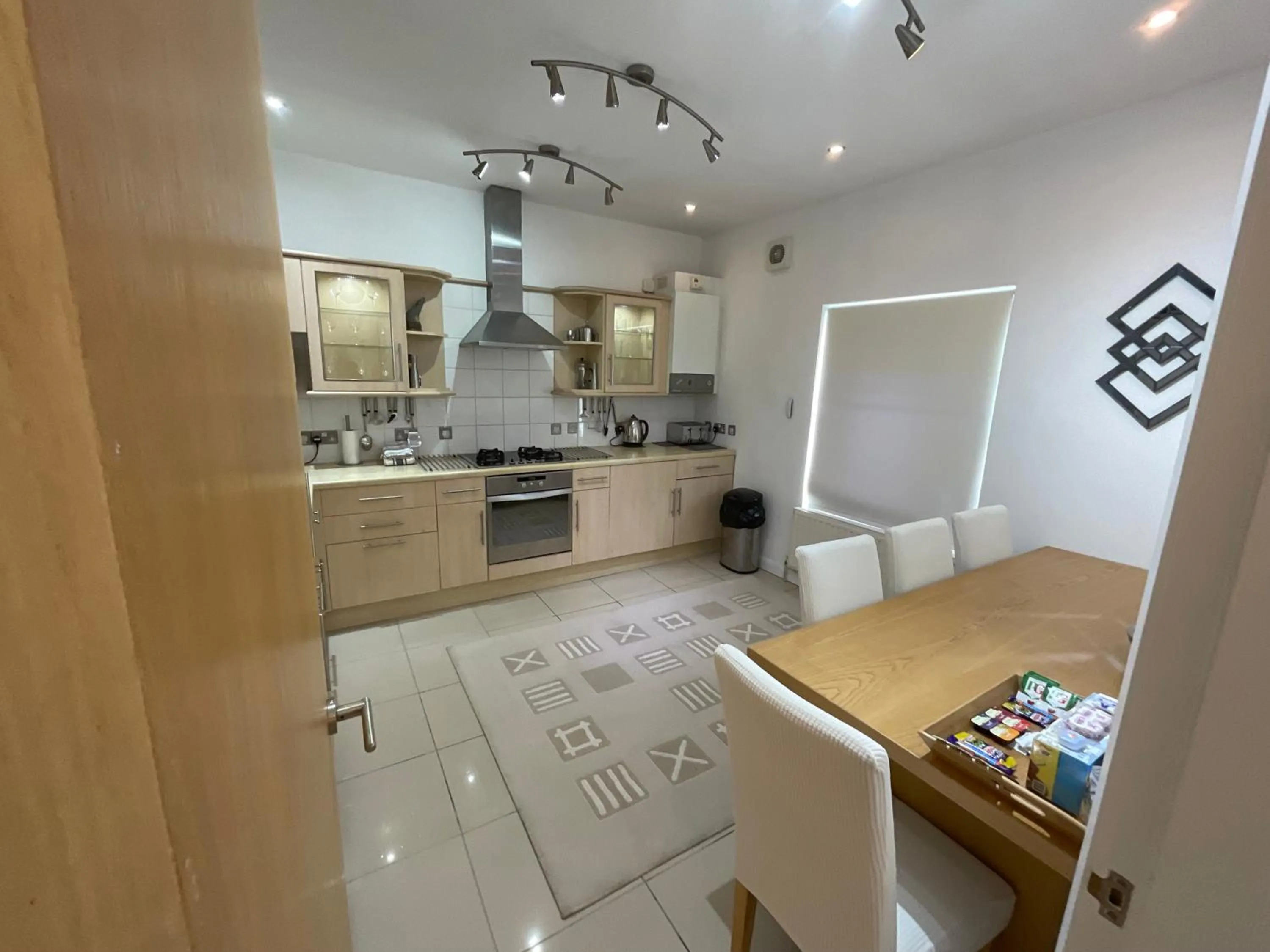 kitchen in Earle House Serviced Apartments