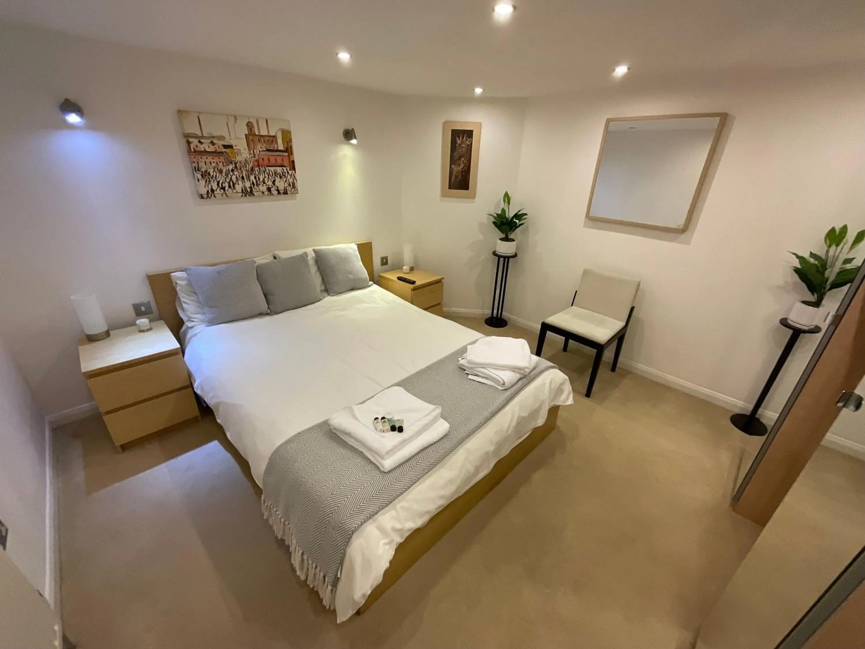 Bed in Earle House Serviced Apartments