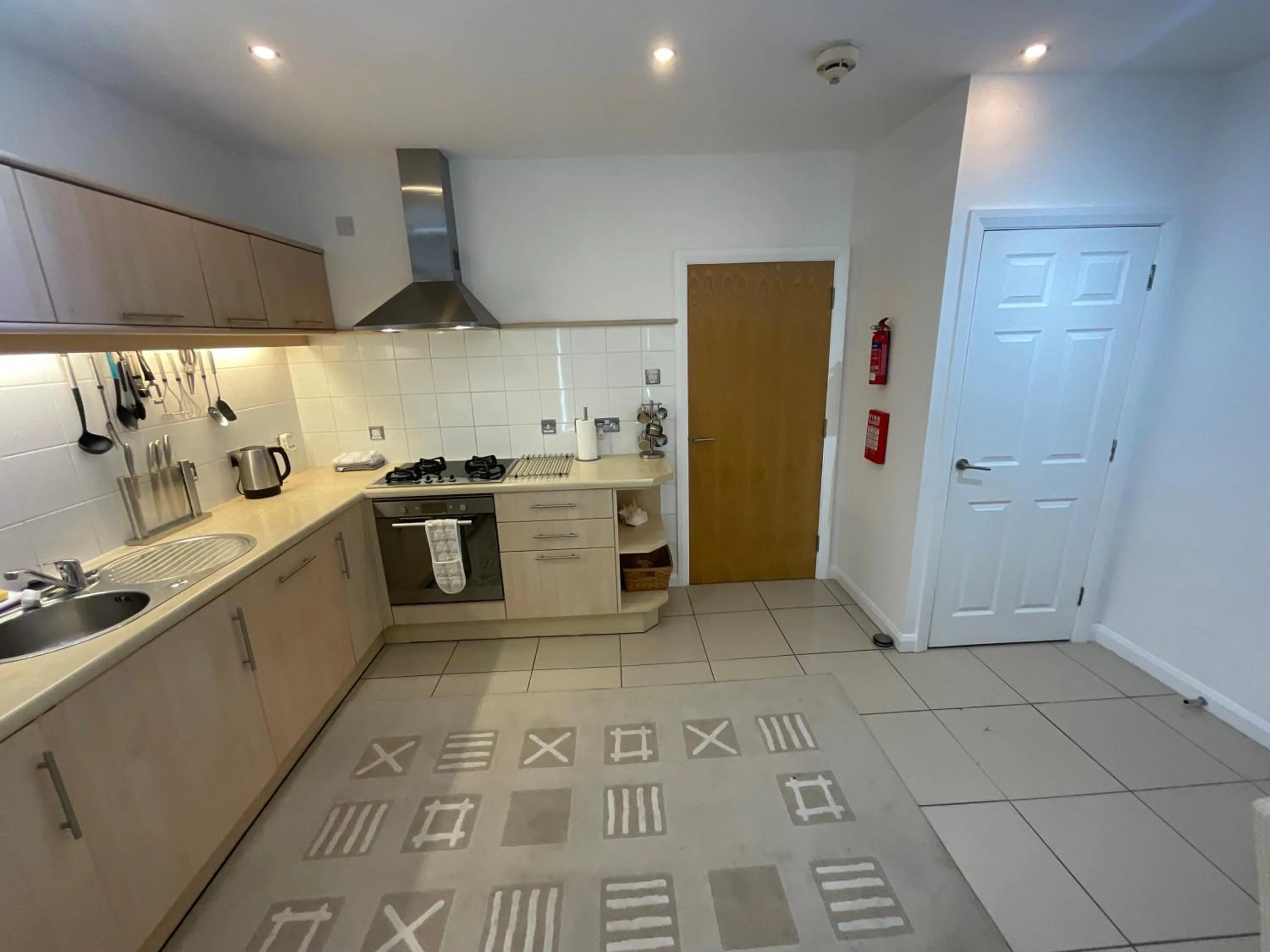 Kitchen or kitchenette in Earle House Serviced Apartments