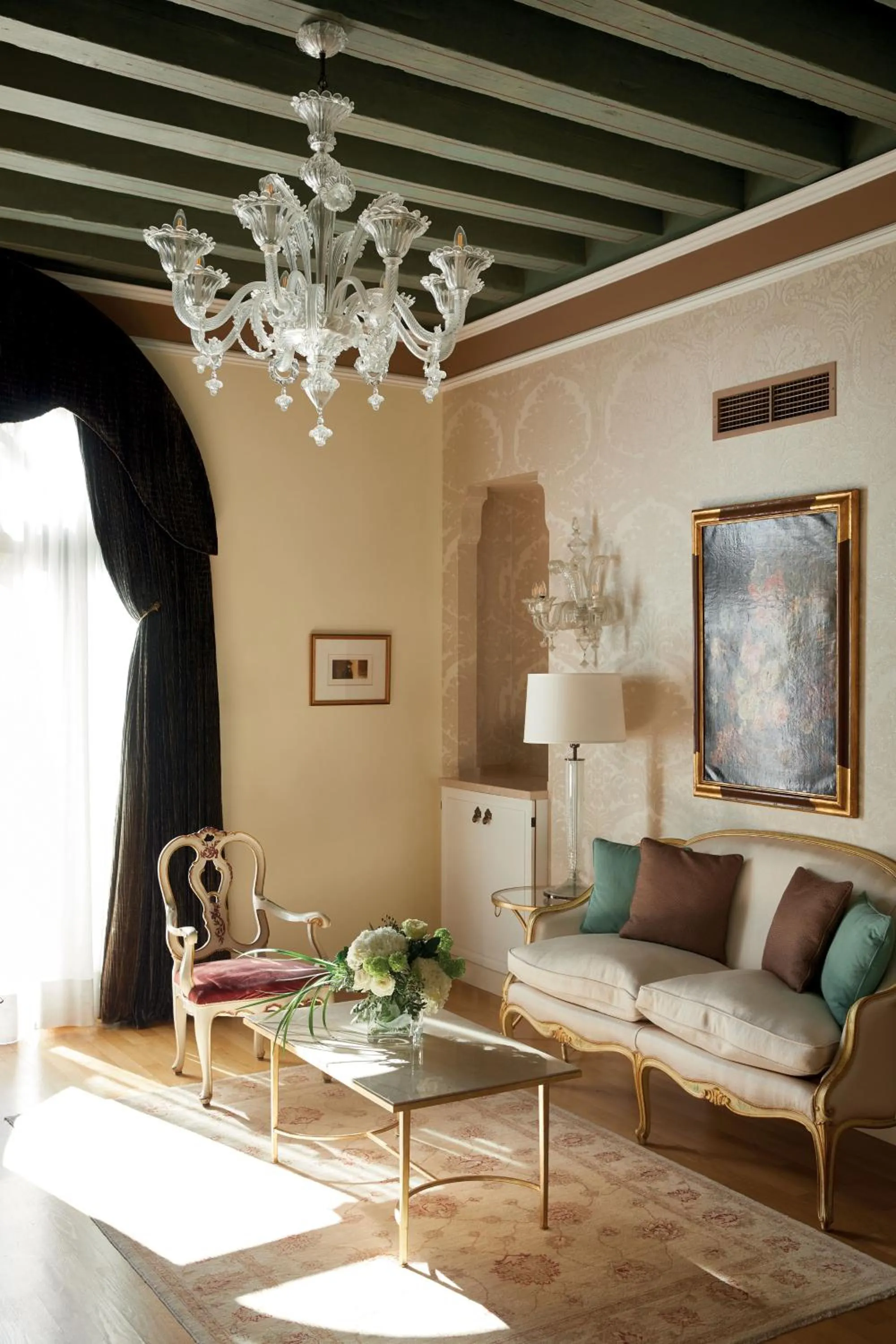 Living room in Hotel Cipriani, A Belmond Hotel, Venice