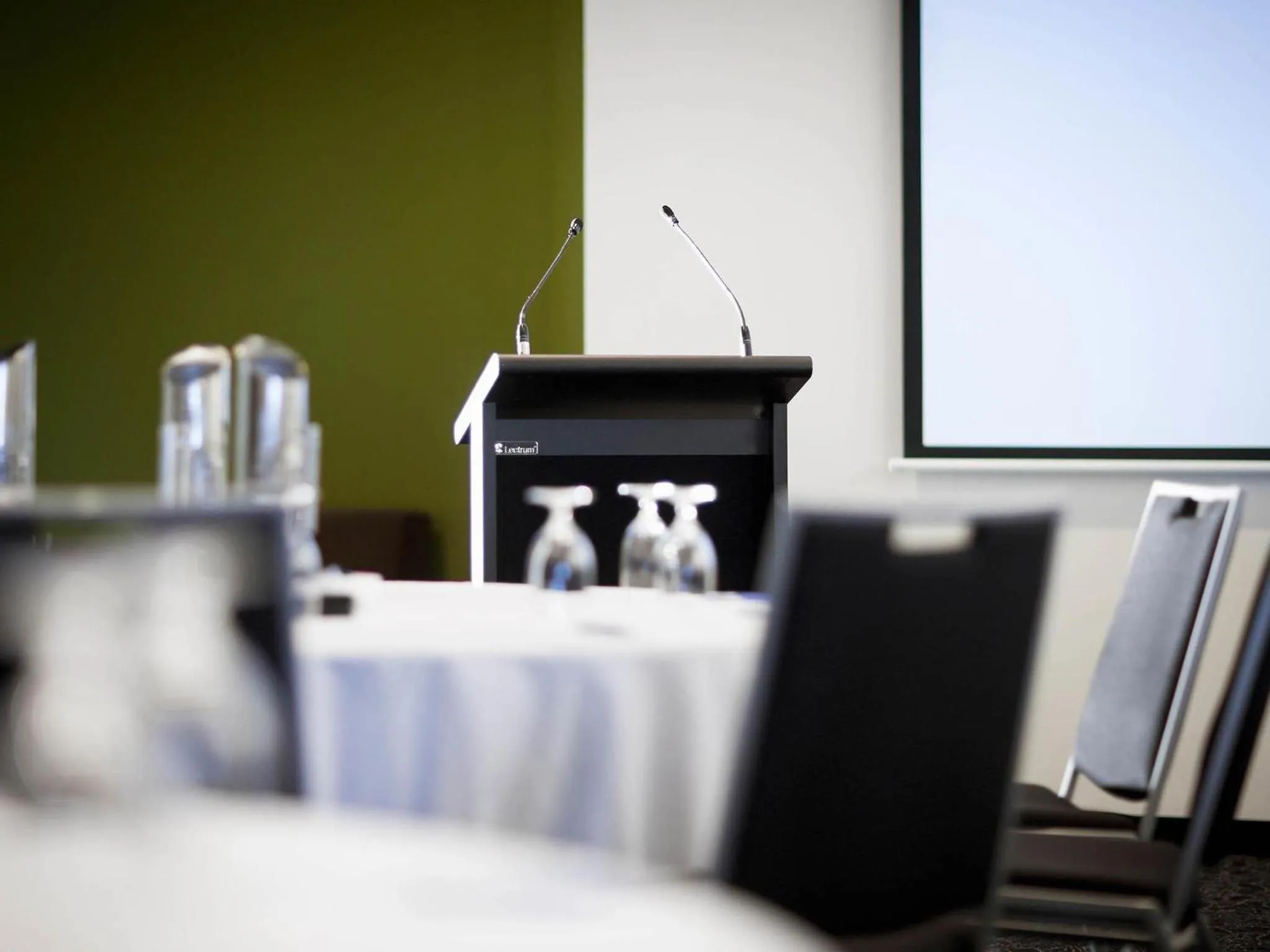 Meeting/conference room in Mercure Melbourne Albert Park