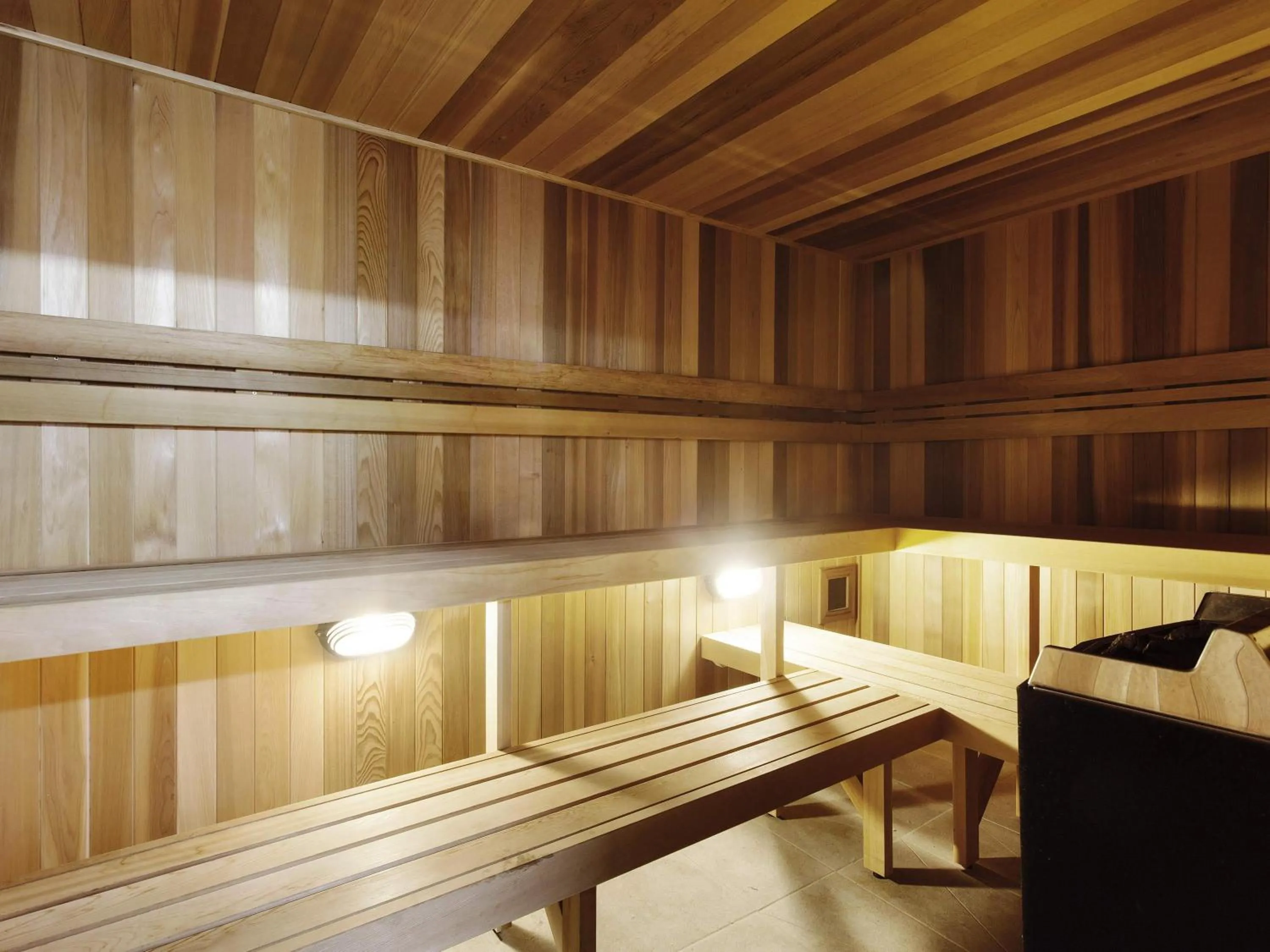 Pool view in Mercure Melbourne Albert Park