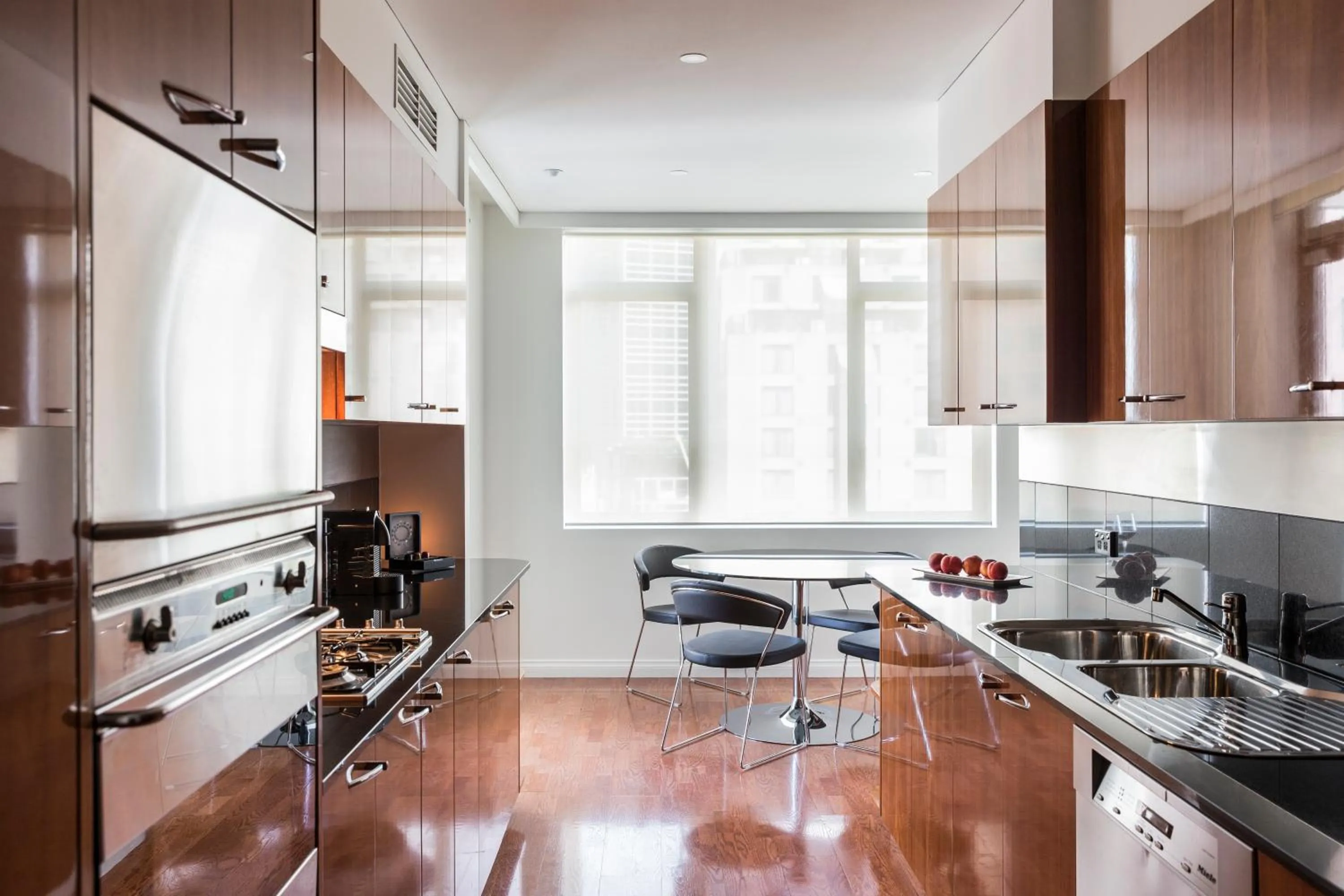 Kitchen or kitchenette in Quay West Suites Melbourne