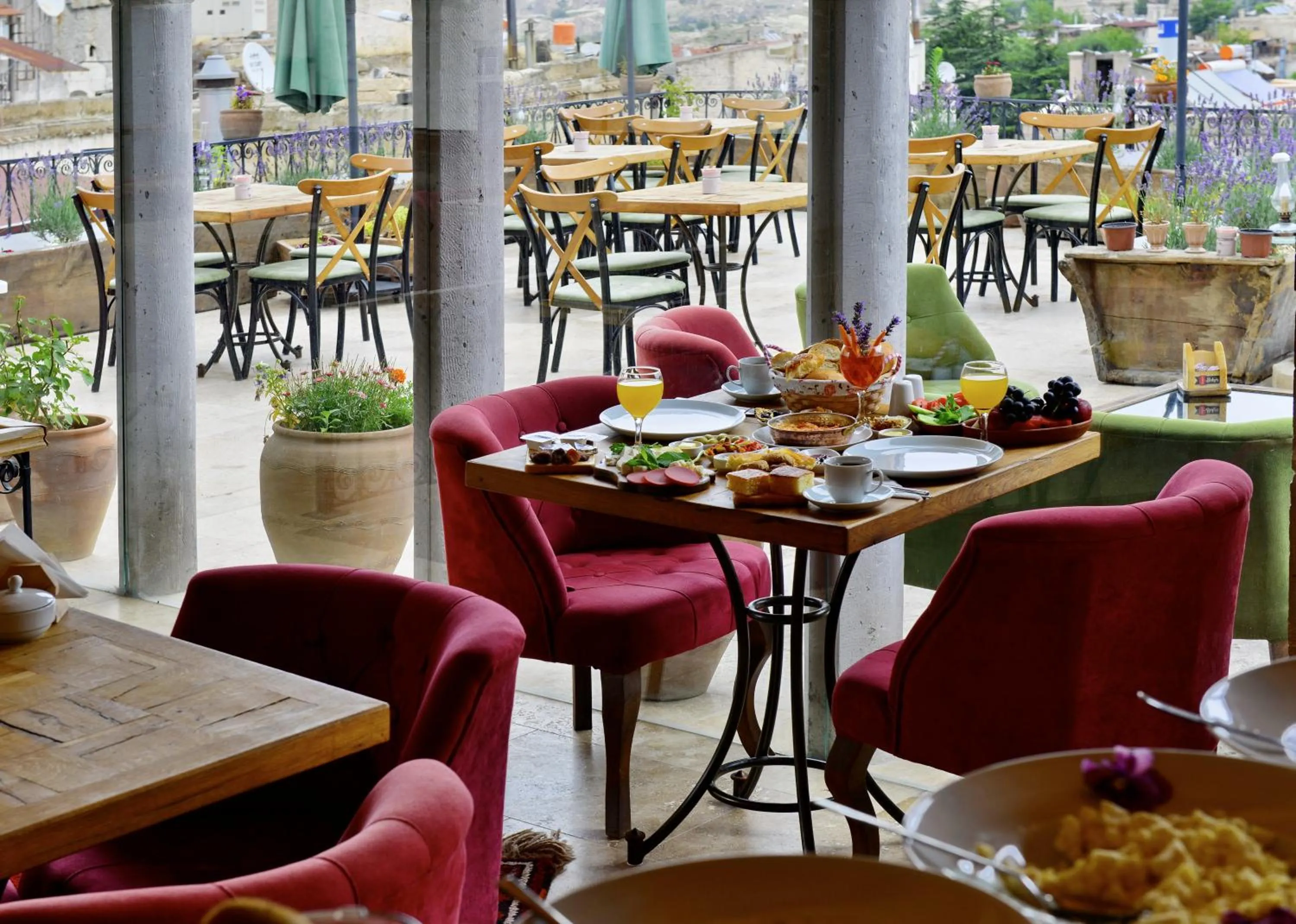 Breakfast in Caftan Cave Suites