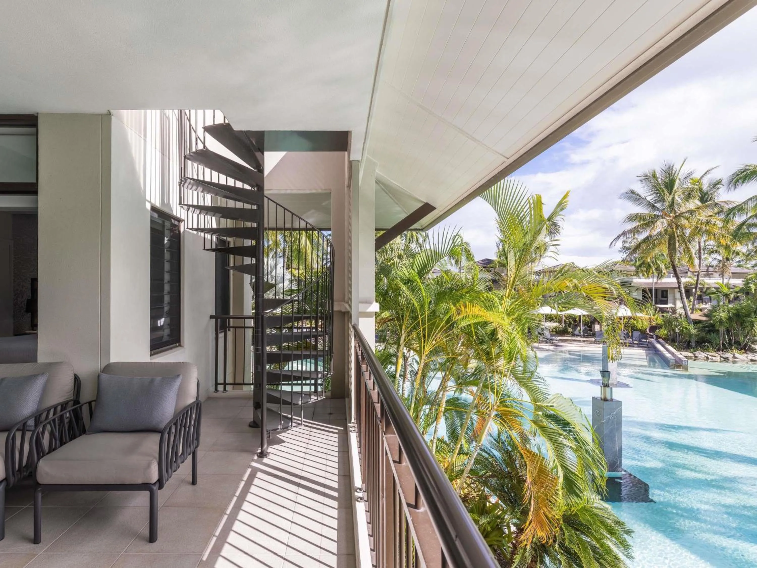 Bedroom in Pullman Port Douglas Sea Temple Resort and Spa