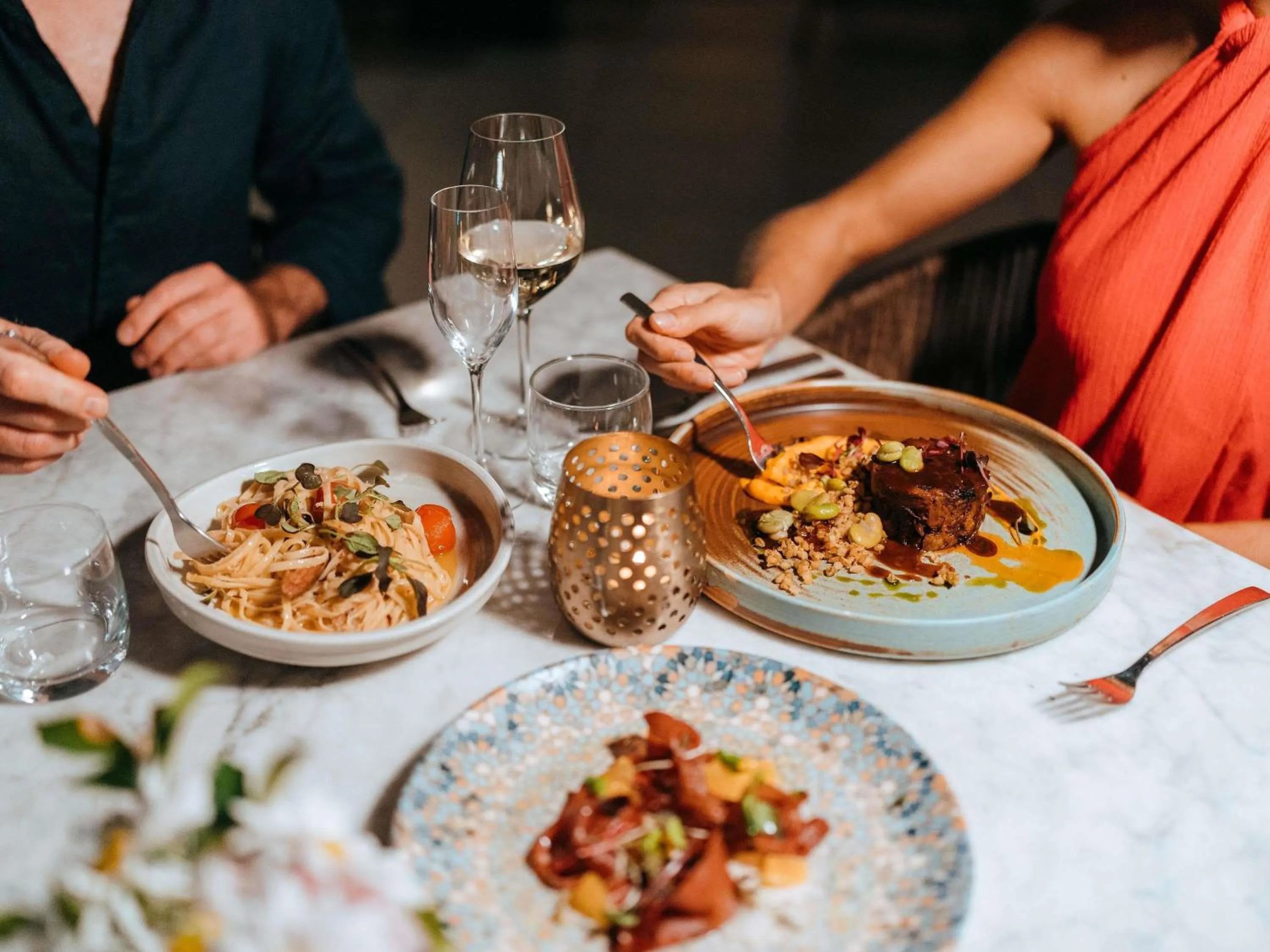 Restaurant/places to eat in Pullman Port Douglas Sea Temple Resort and Spa