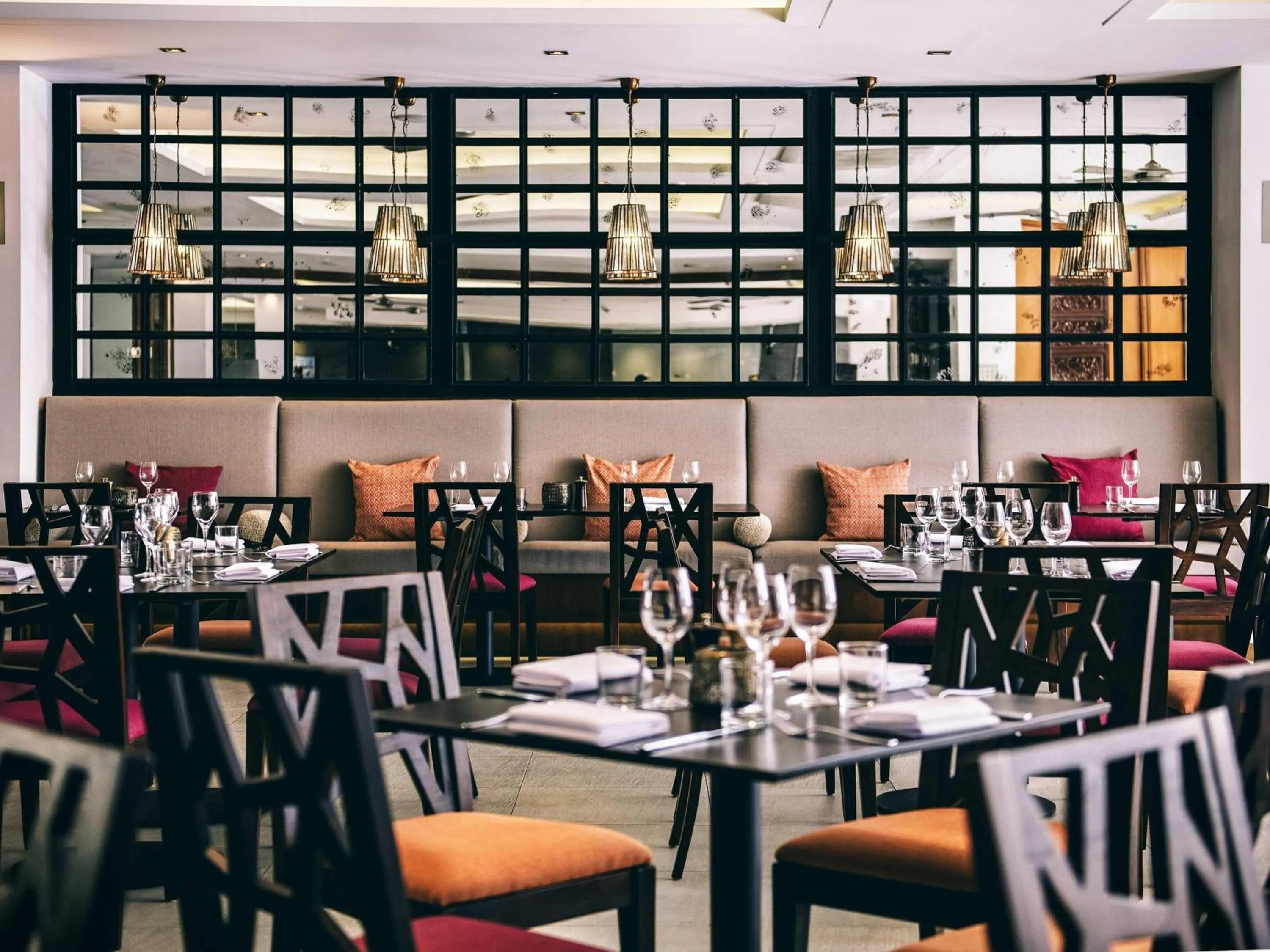 Restaurant/places to eat in Pullman Palm Cove Sea Temple Resort & Spa