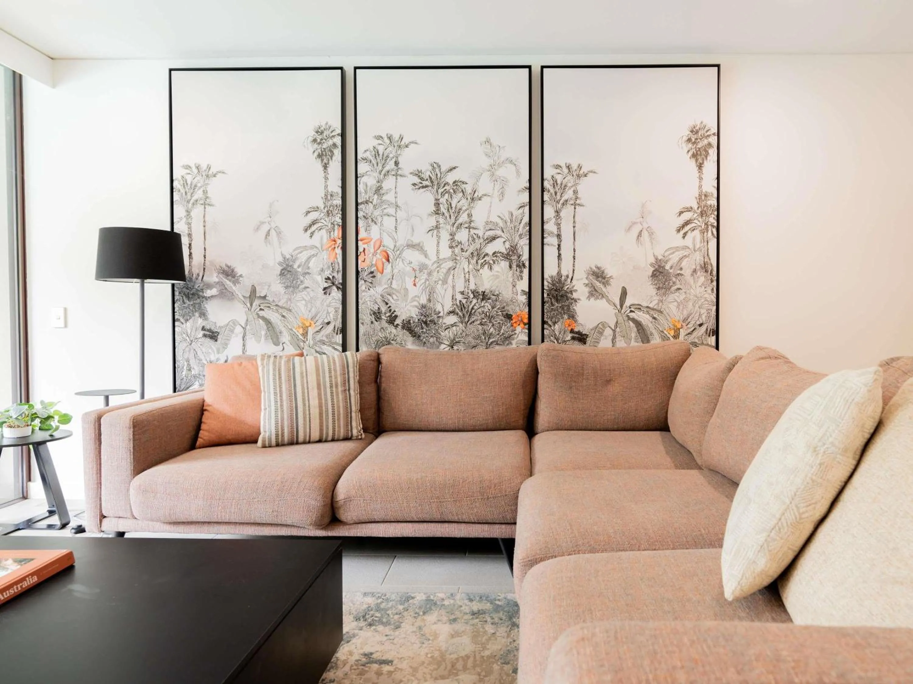 Bedroom in Pullman Palm Cove Sea Temple Resort & Spa
