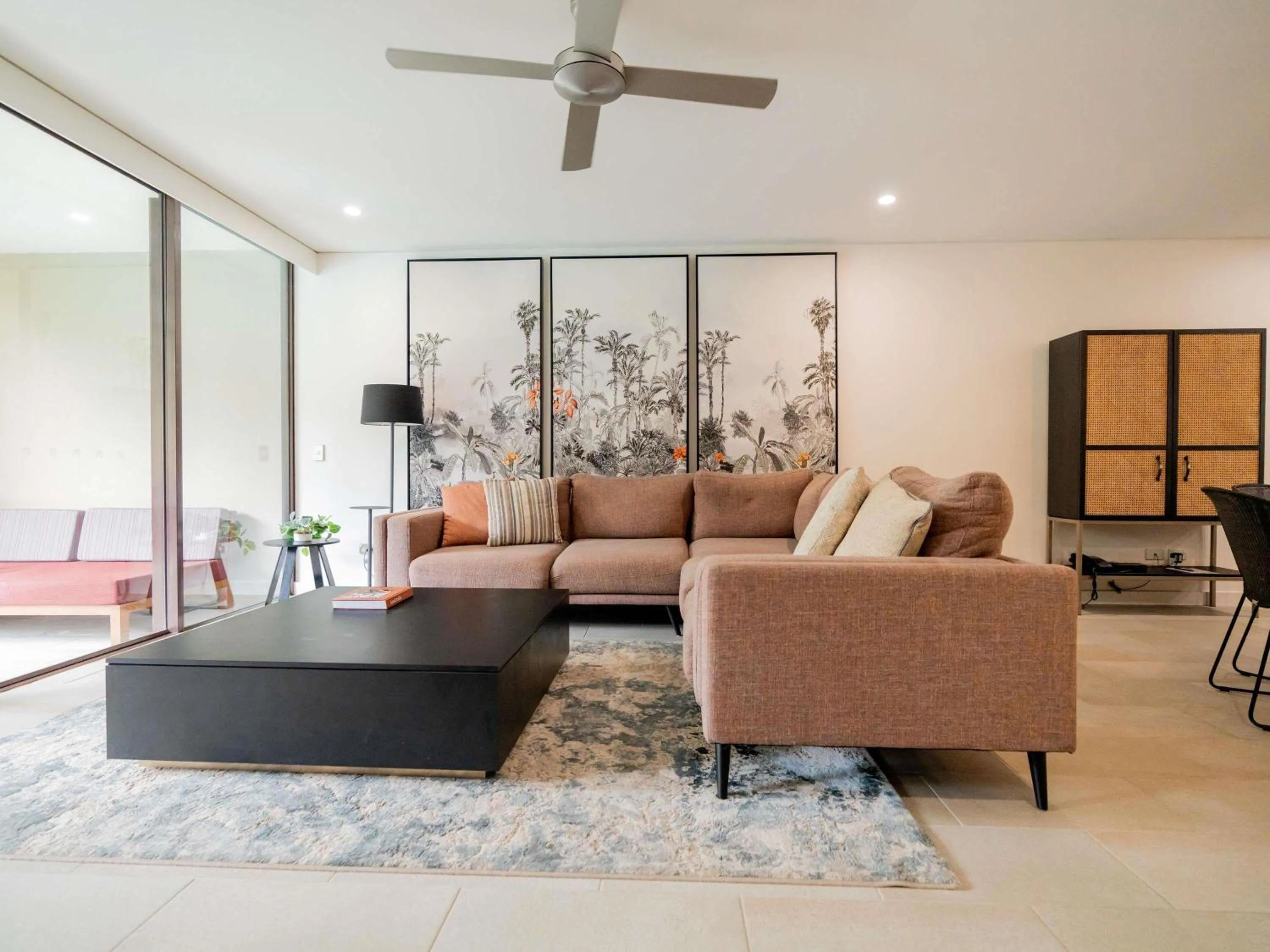 Bedroom in Pullman Palm Cove Sea Temple Resort & Spa