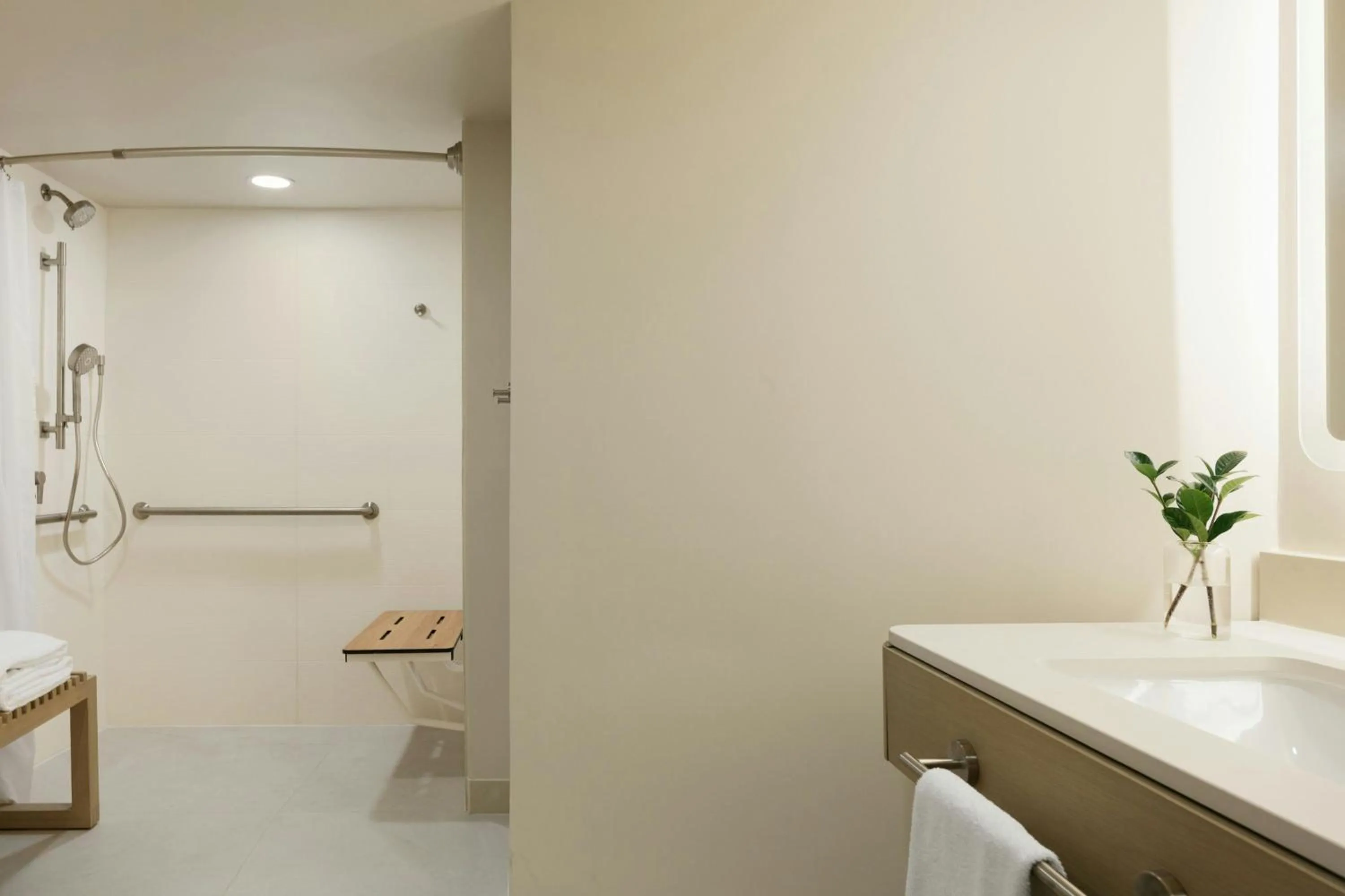 Bathroom in Fort Lauderdale Marriott Pompano Beach Resort