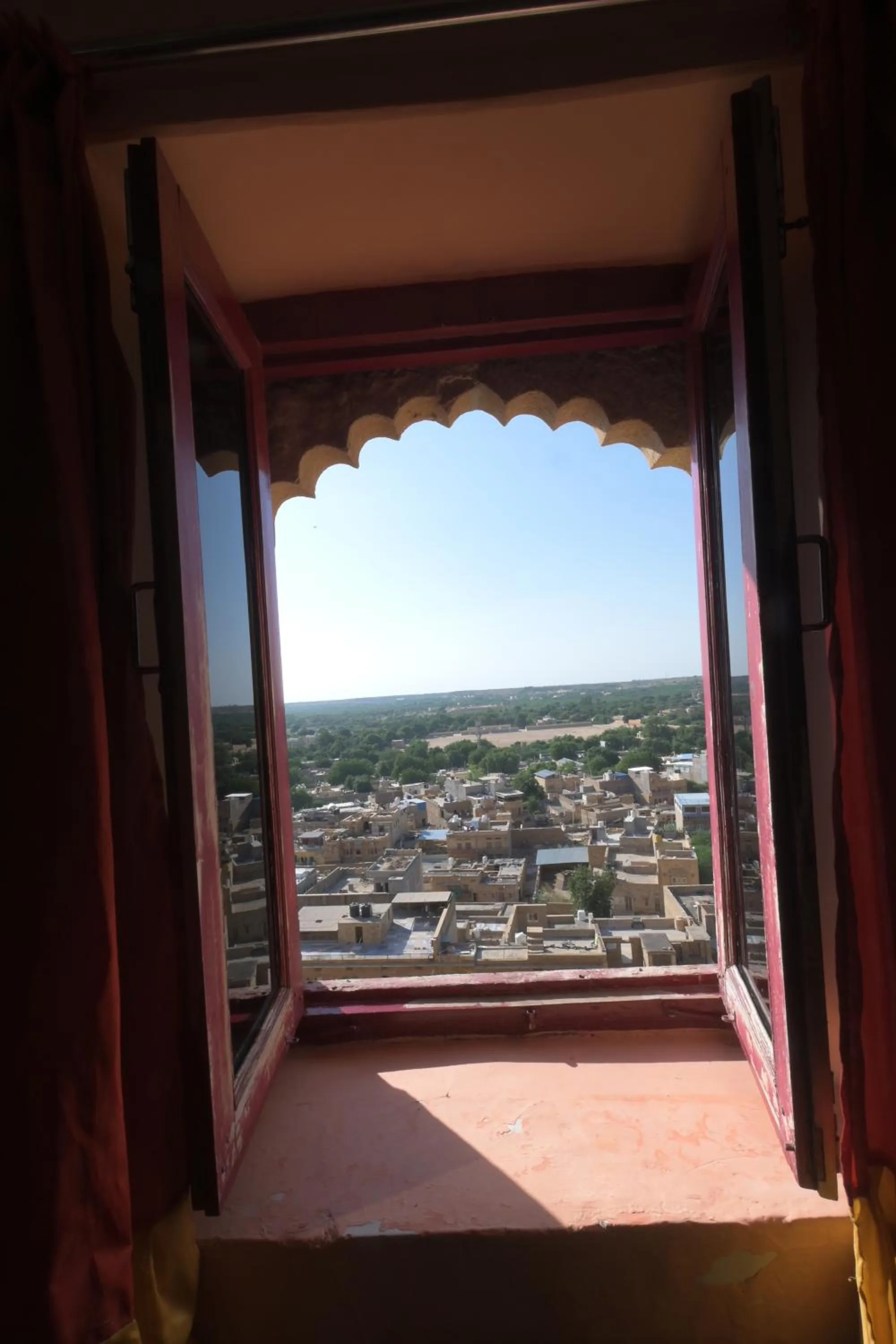 Deepak Hotel & Restaurant