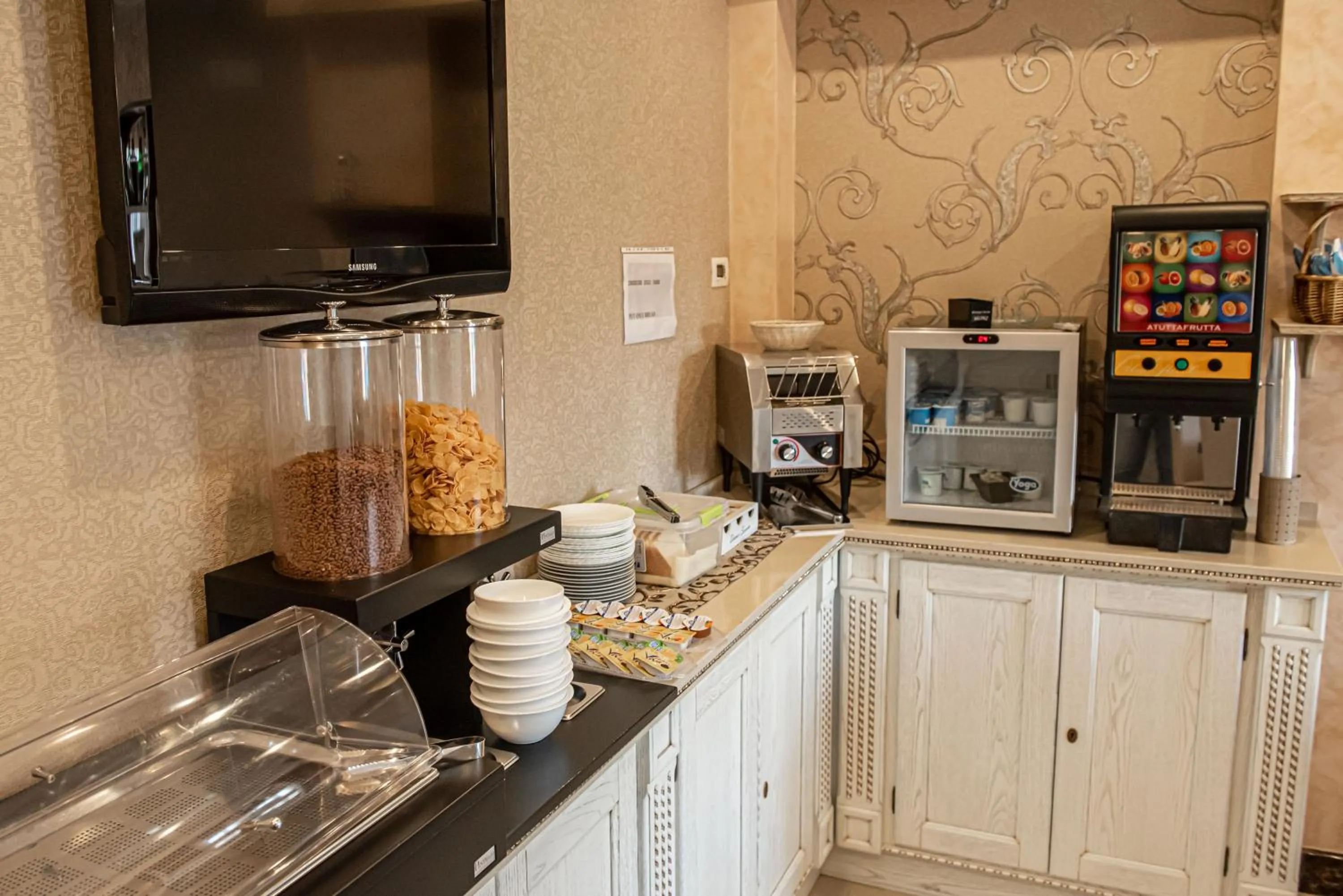 Breakfast in Hotel Bellavista