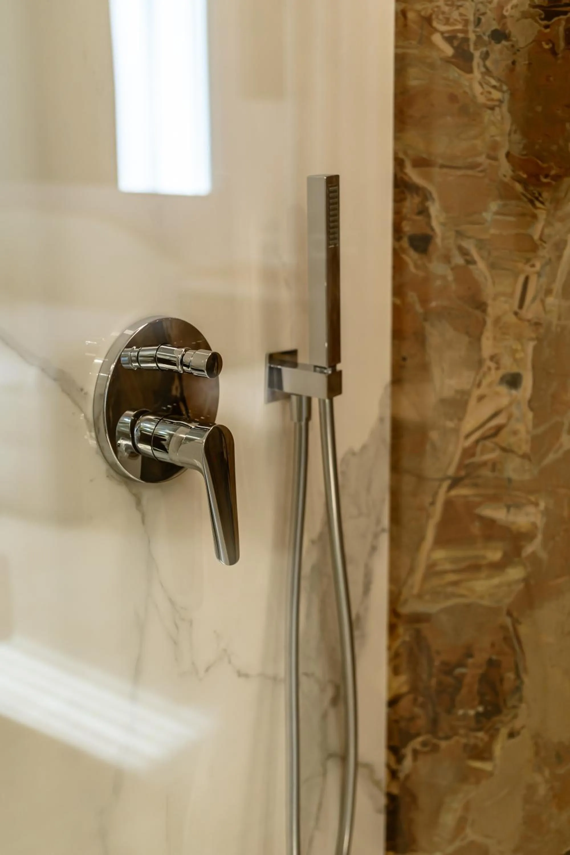 Shower in Hotel Bellavista