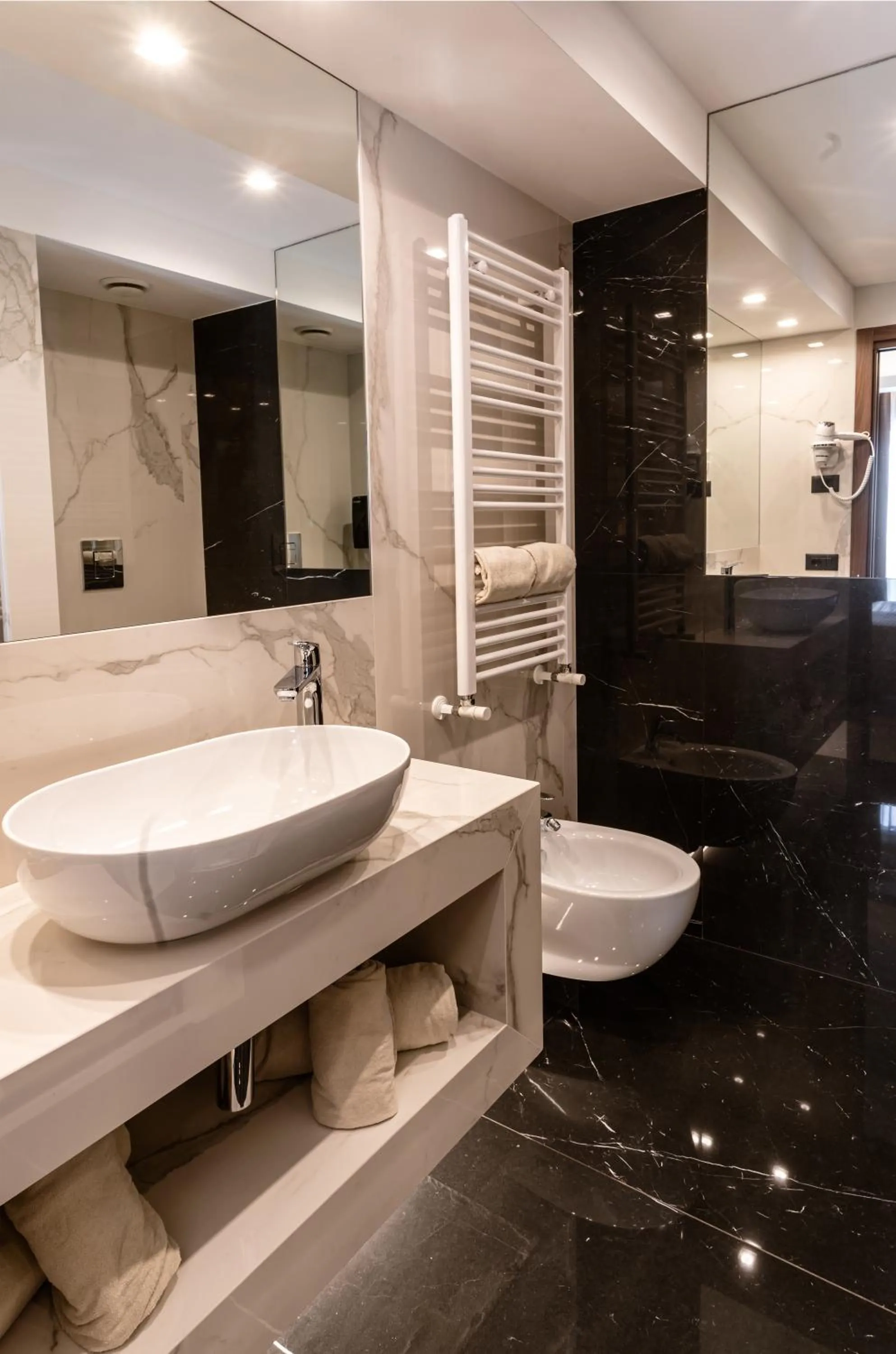 Bathroom in Hotel Bellavista