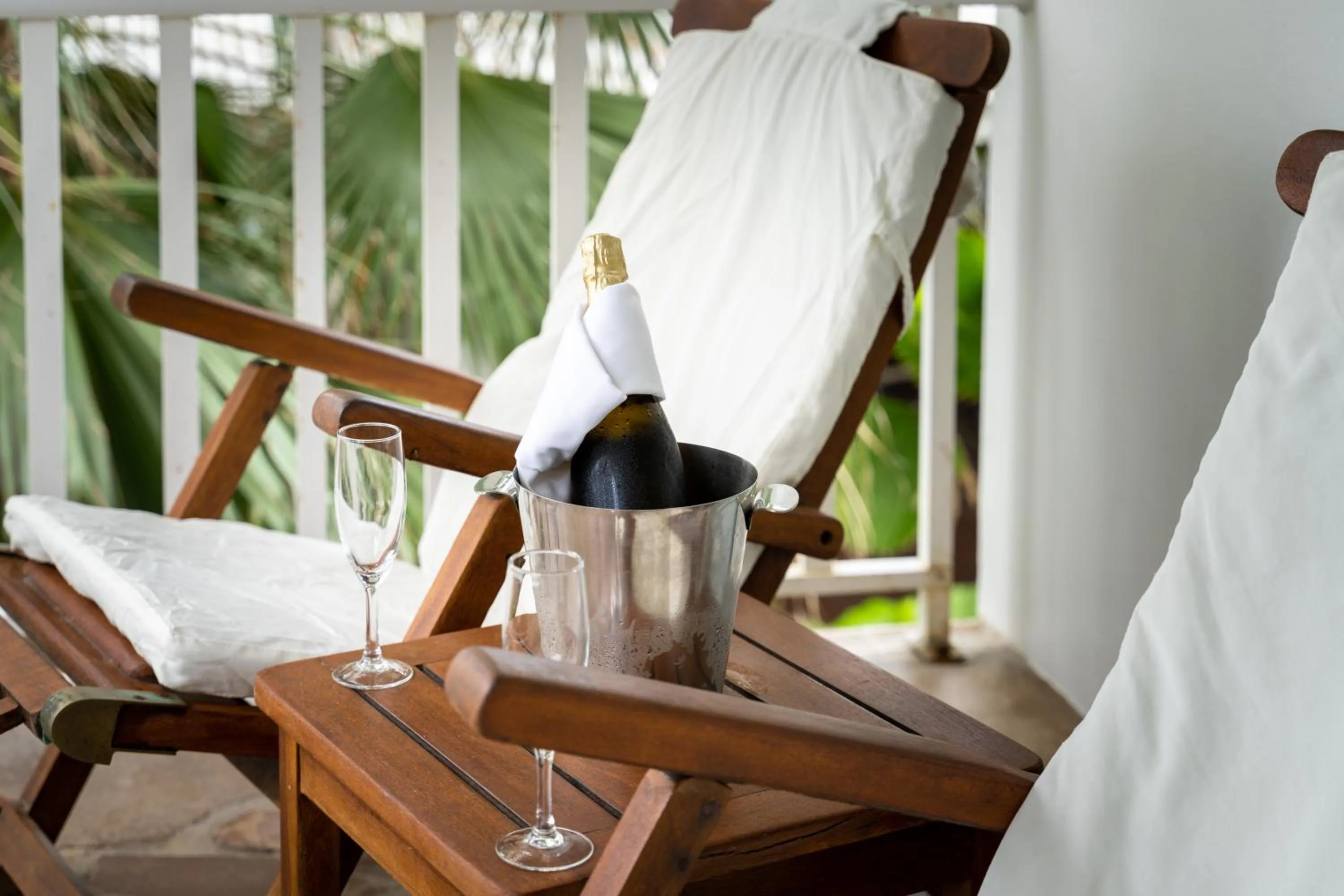 The Reef House Adults Retreat - Enjoy 28 Complimentary Inclusions