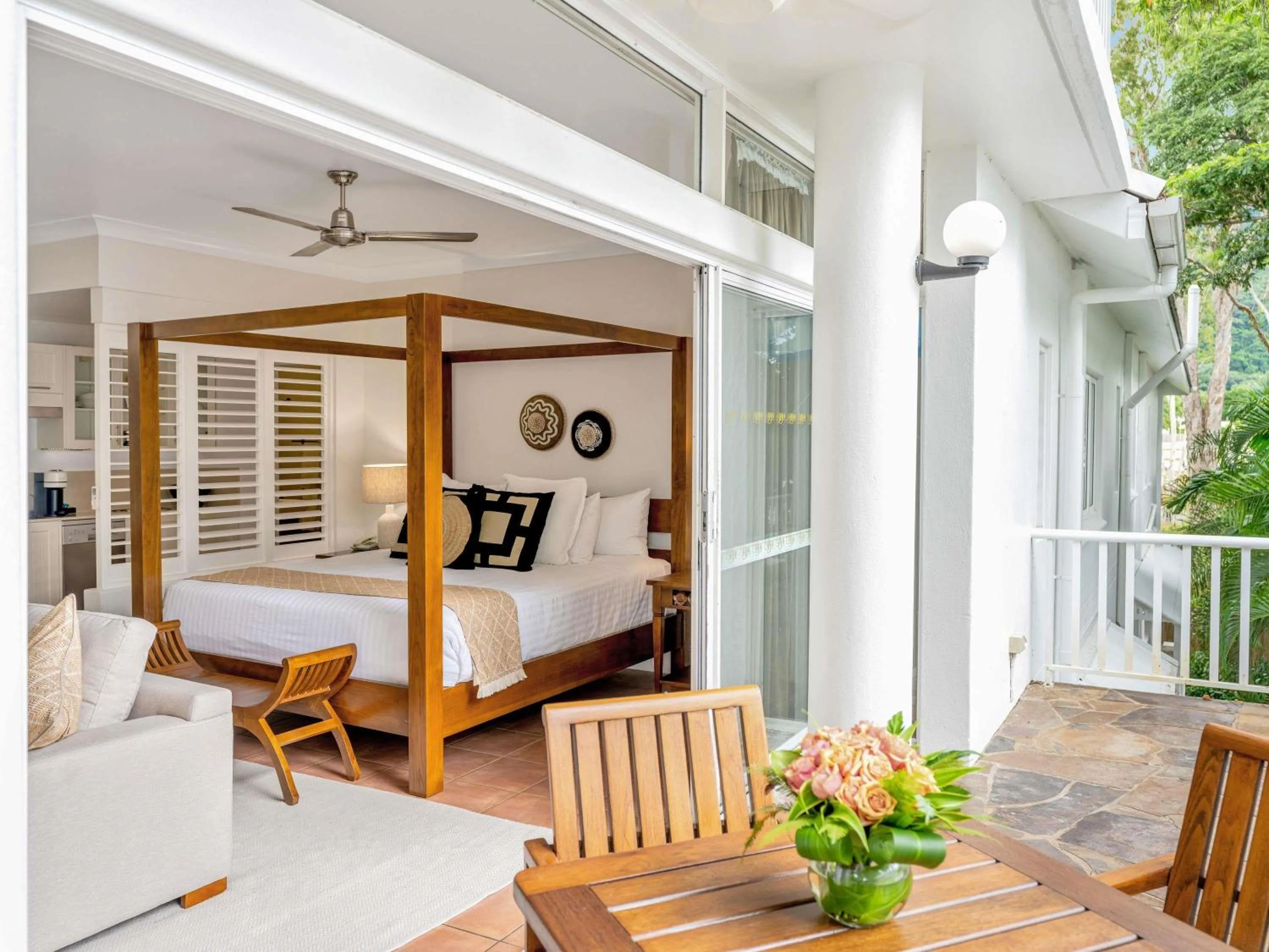 Bedroom, Bed in The Reef House Adults Retreat - Enjoy 28 Complimentary Inclusions