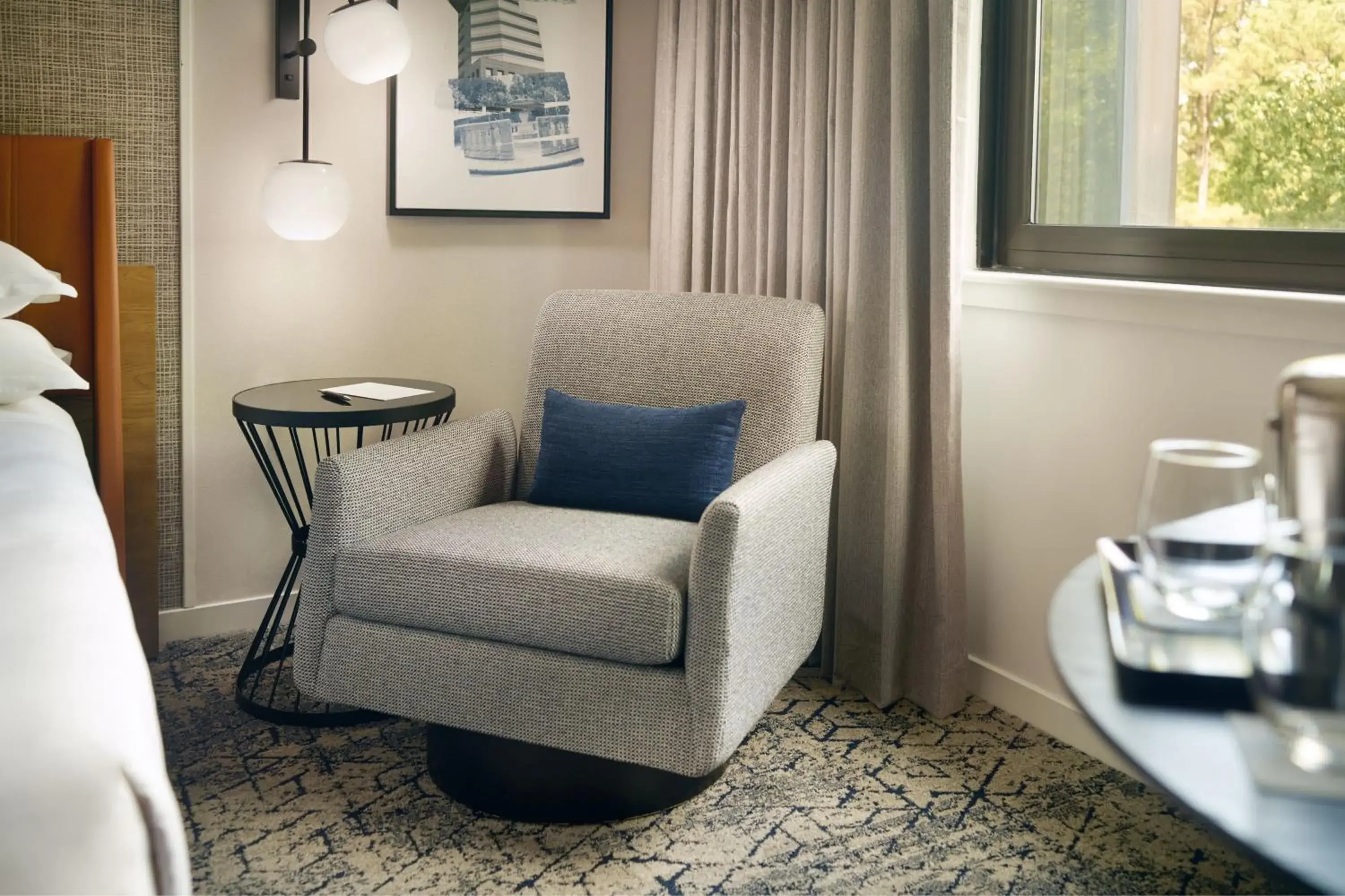 Traditional King Room with Transfer Shower - Mobility and Hearing Accessible in Sheraton Imperial Hotel Raleigh-Durham Airport at Research Triangle Park Traditional King Room with Transfer Shower - Mobility and Hearing Accessible in Sheraton Imperial Hotel Raleigh-Durham Airport at Research Triangle Park