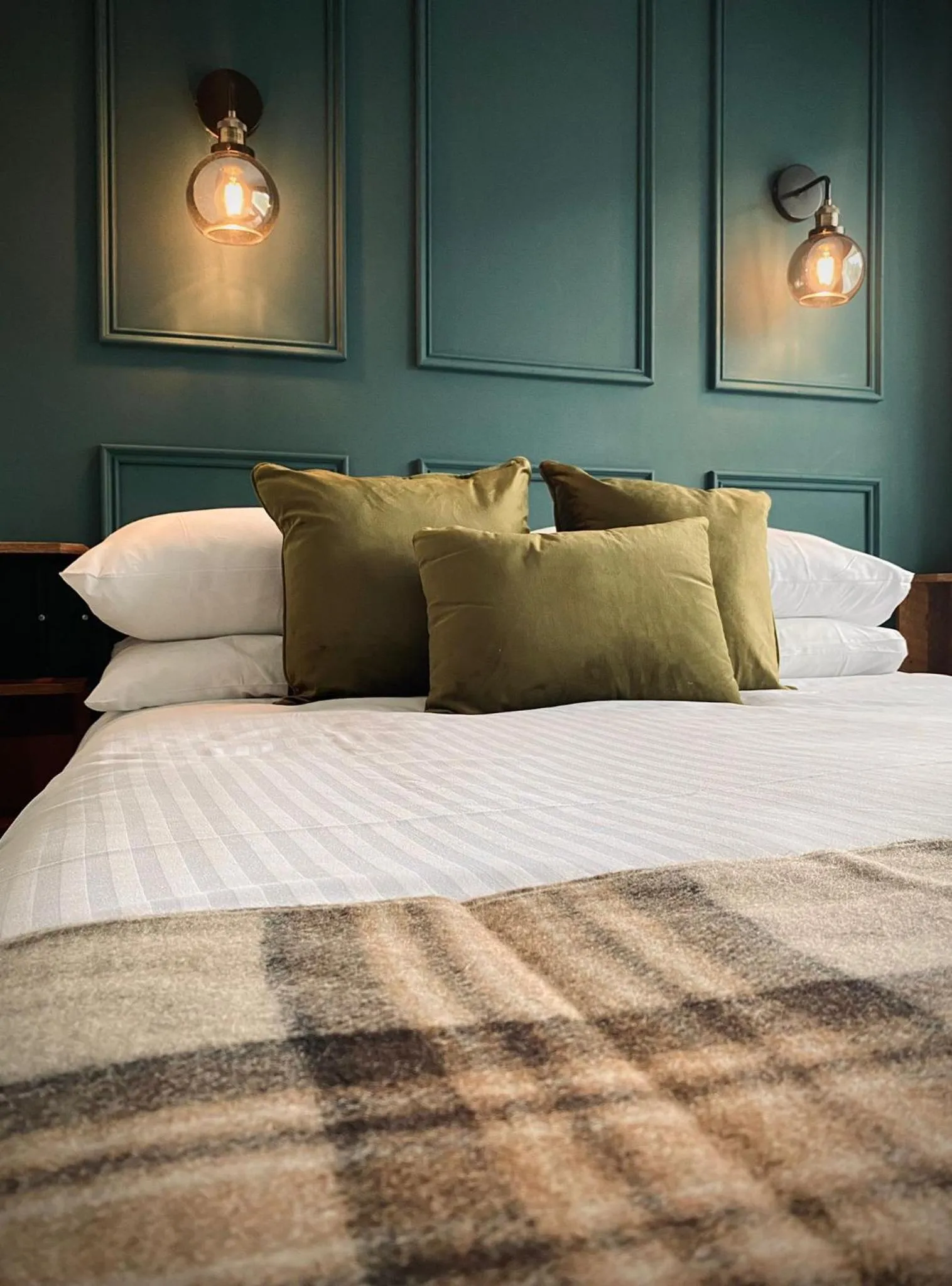 Bed in Lochside Guest House