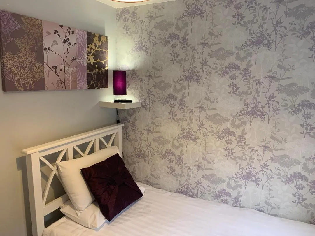 Bed in Lochside Guest House