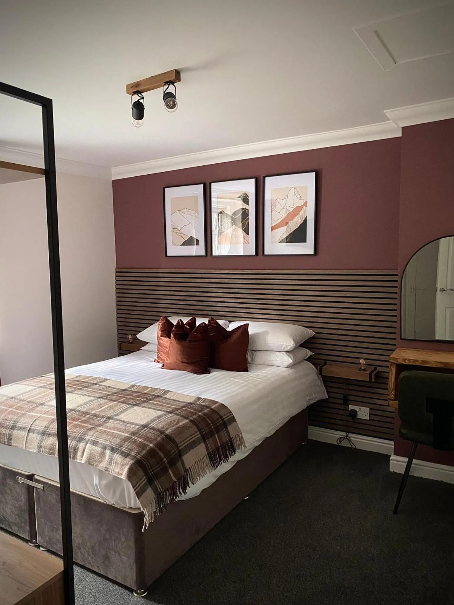 Bed in Lochside Guest House