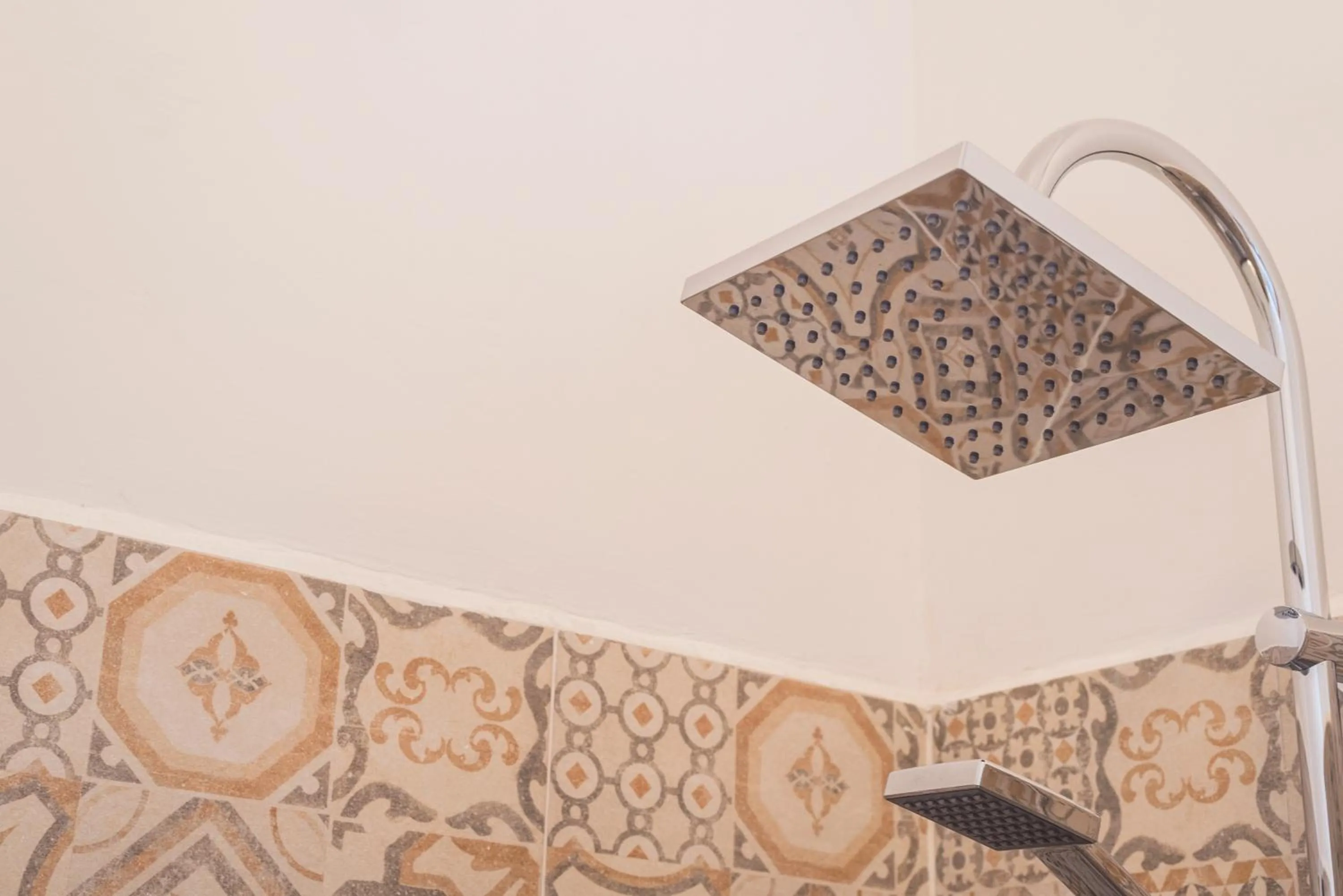 Shower in Travelershome Ciampino&Morena GuestHouse