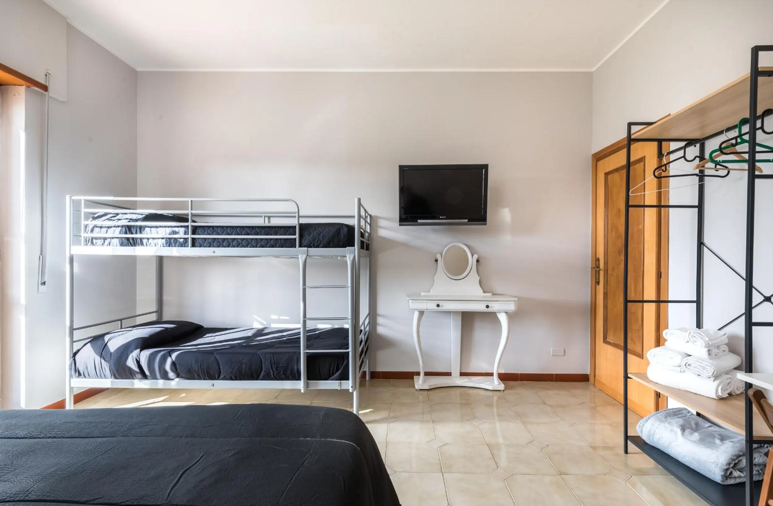 Bed in Travelershome Ciampino&Morena GuestHouse