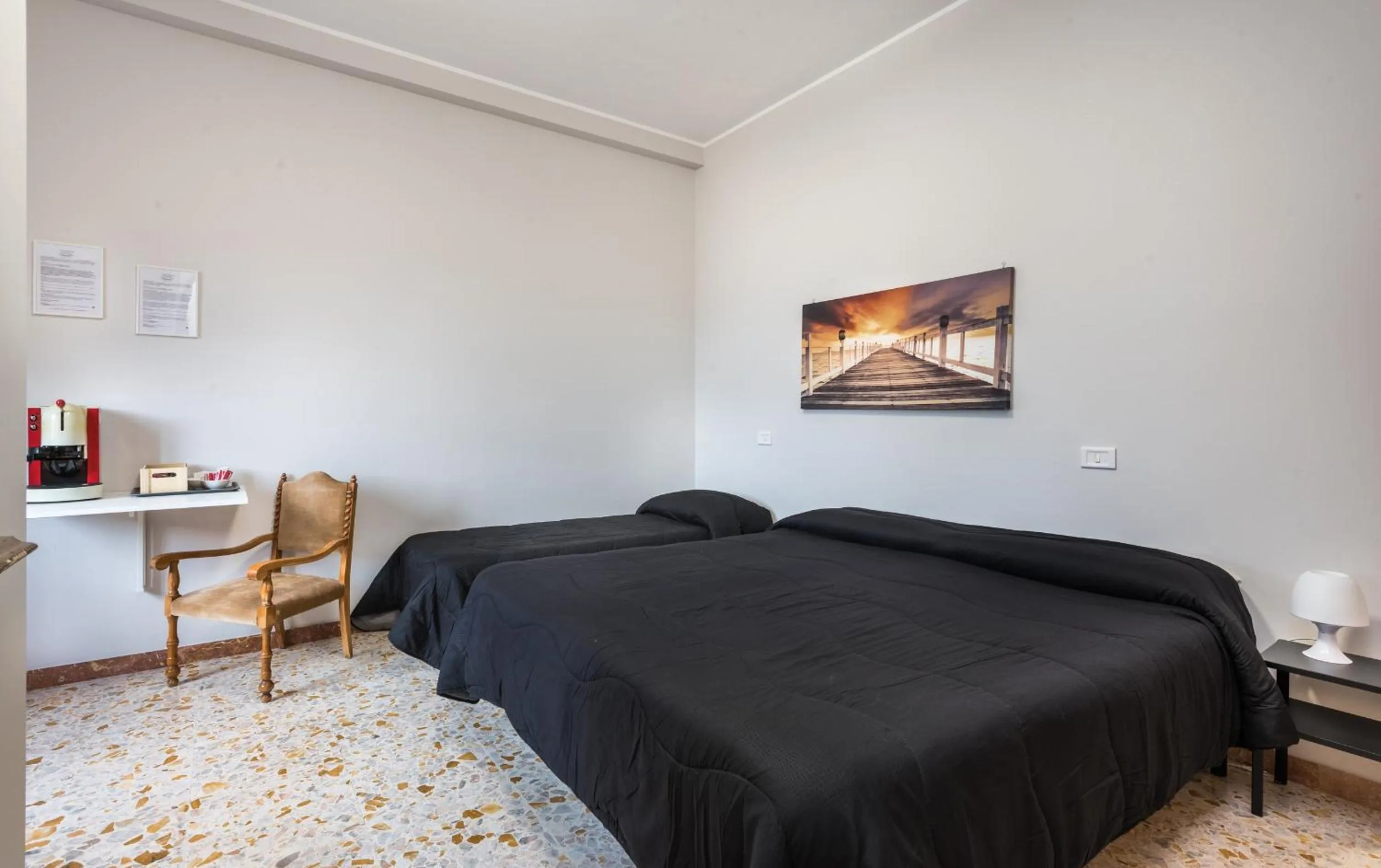 Bed in Travelershome Ciampino&Morena GuestHouse