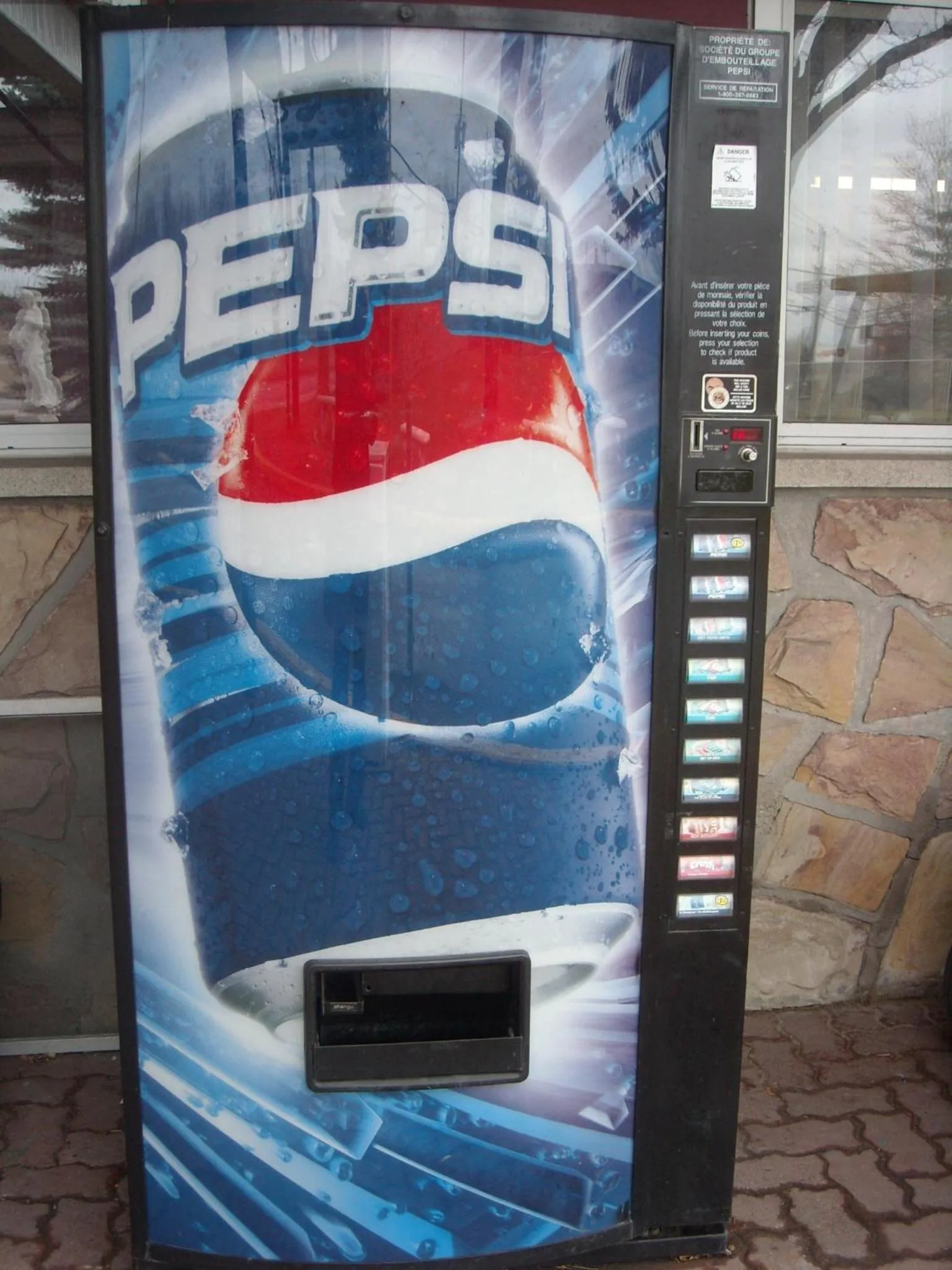 Drinks in Grand Motel Saint-Hubert