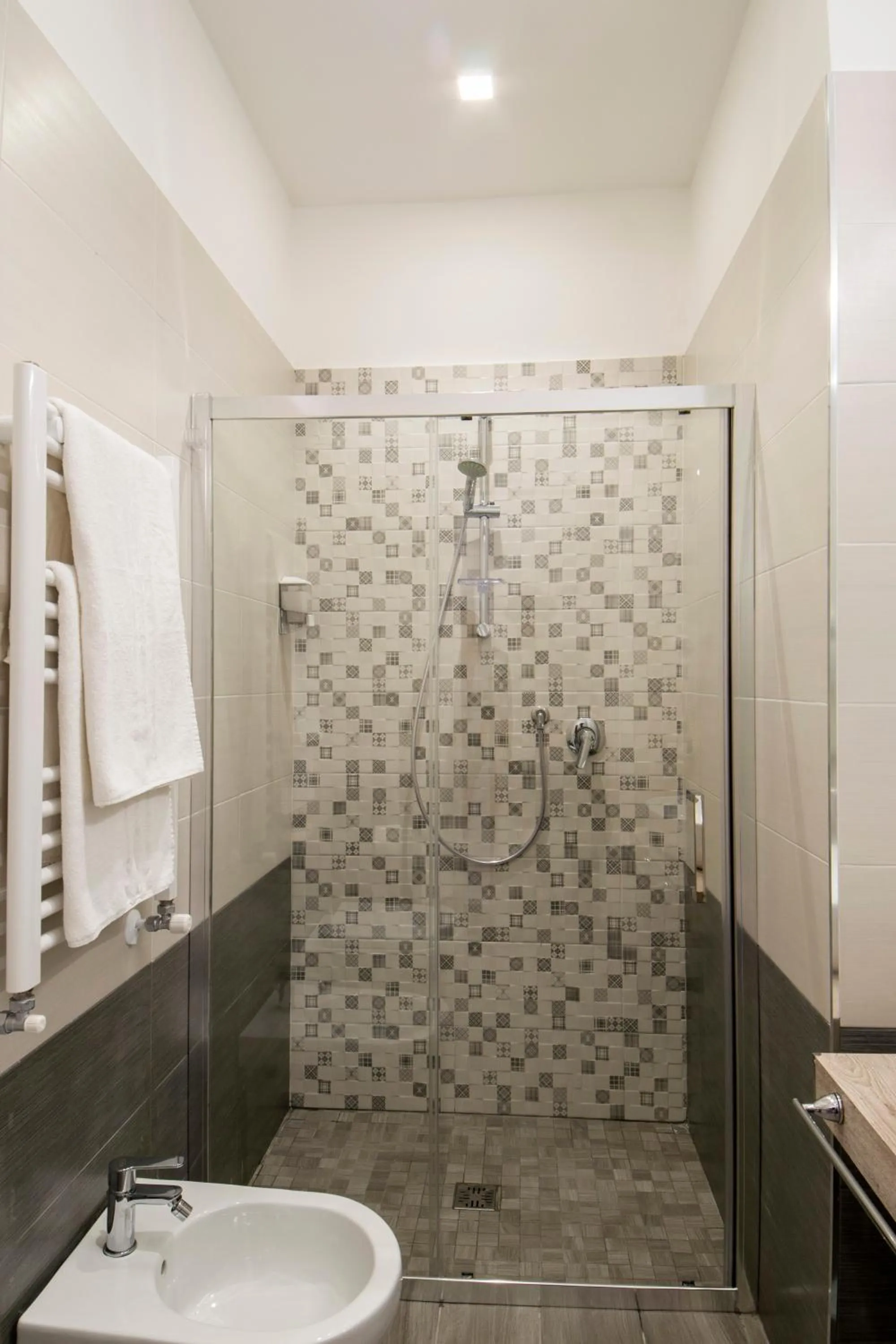 Bathroom in B&B Maremy... I 4 Elementi