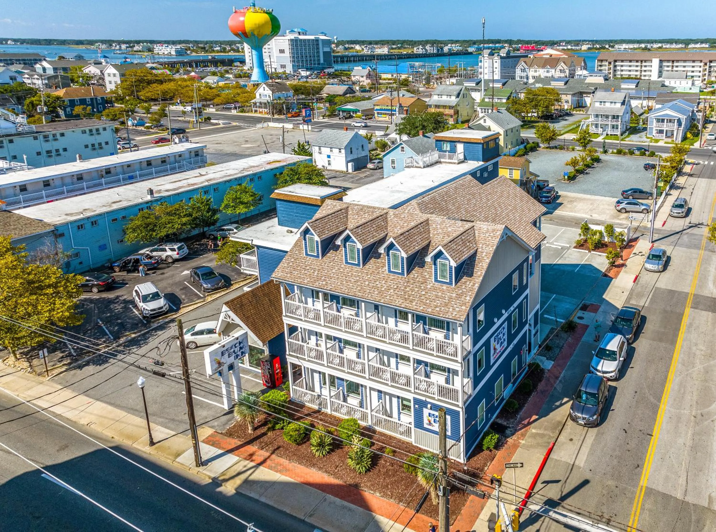 Property building in Beach Bum Inn