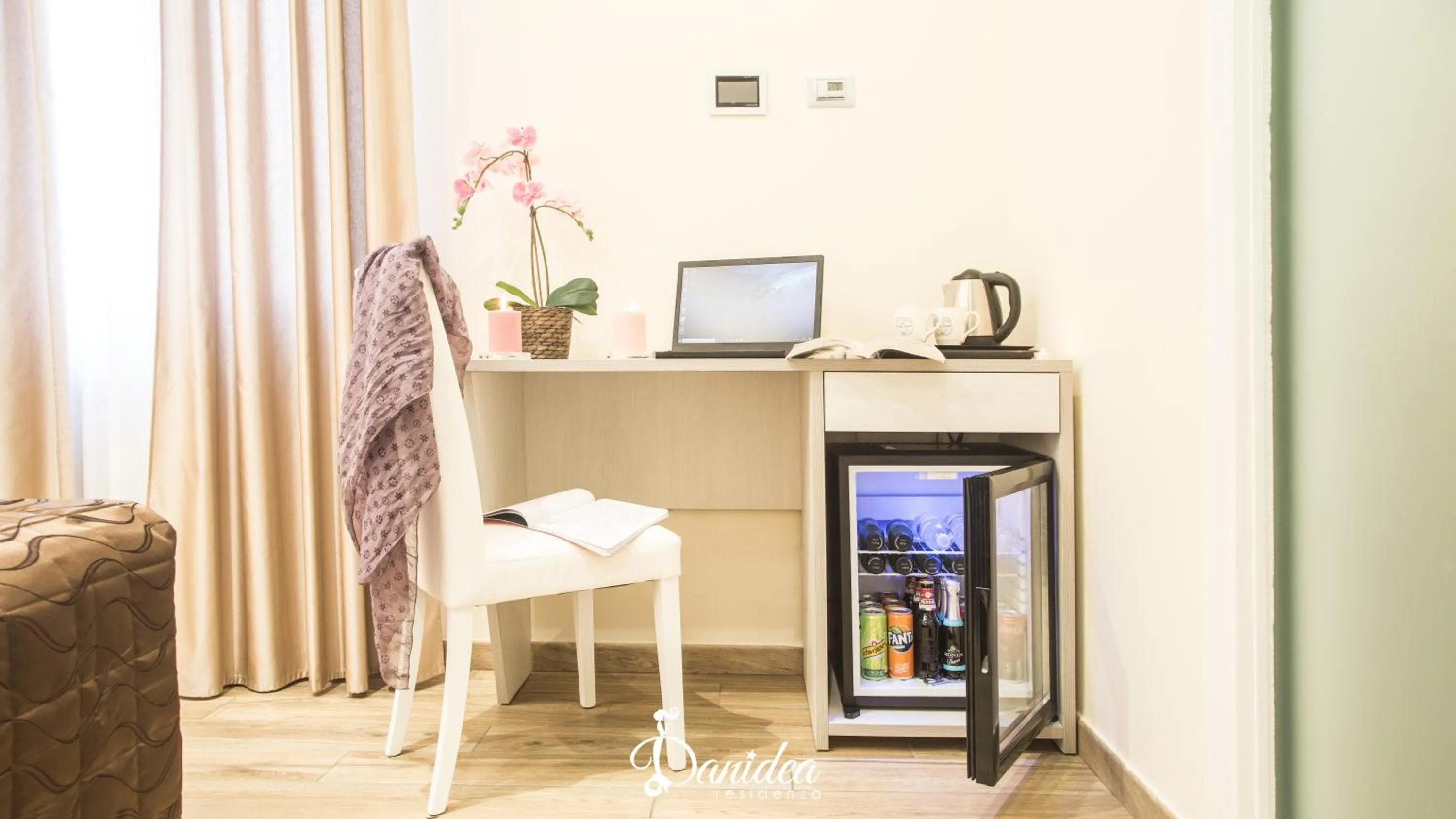 Coffee/tea facilities in Residenza Danidea