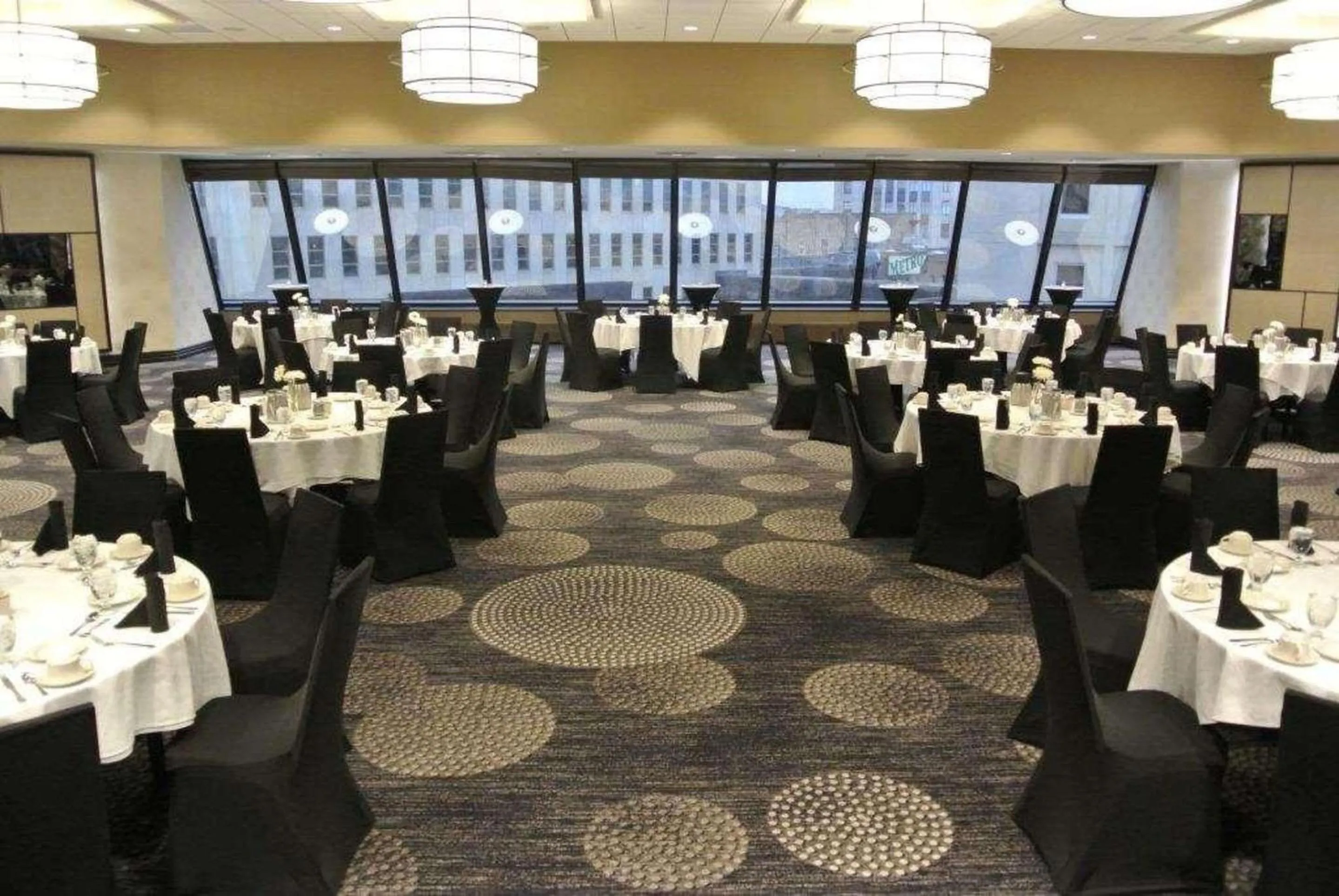 Meeting/conference room in Radisson Blu Fargo