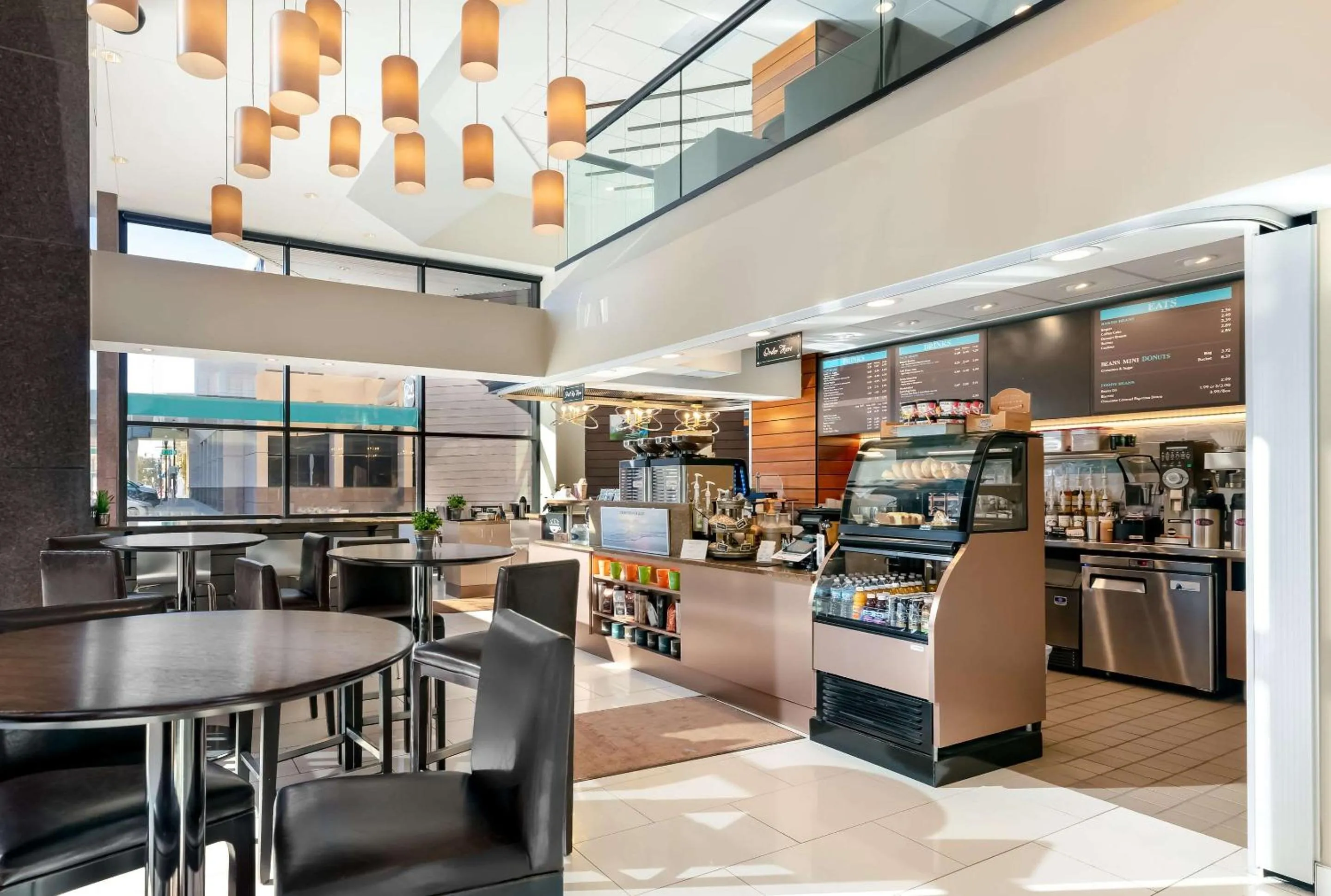 Restaurant/places to eat in Radisson Blu Fargo