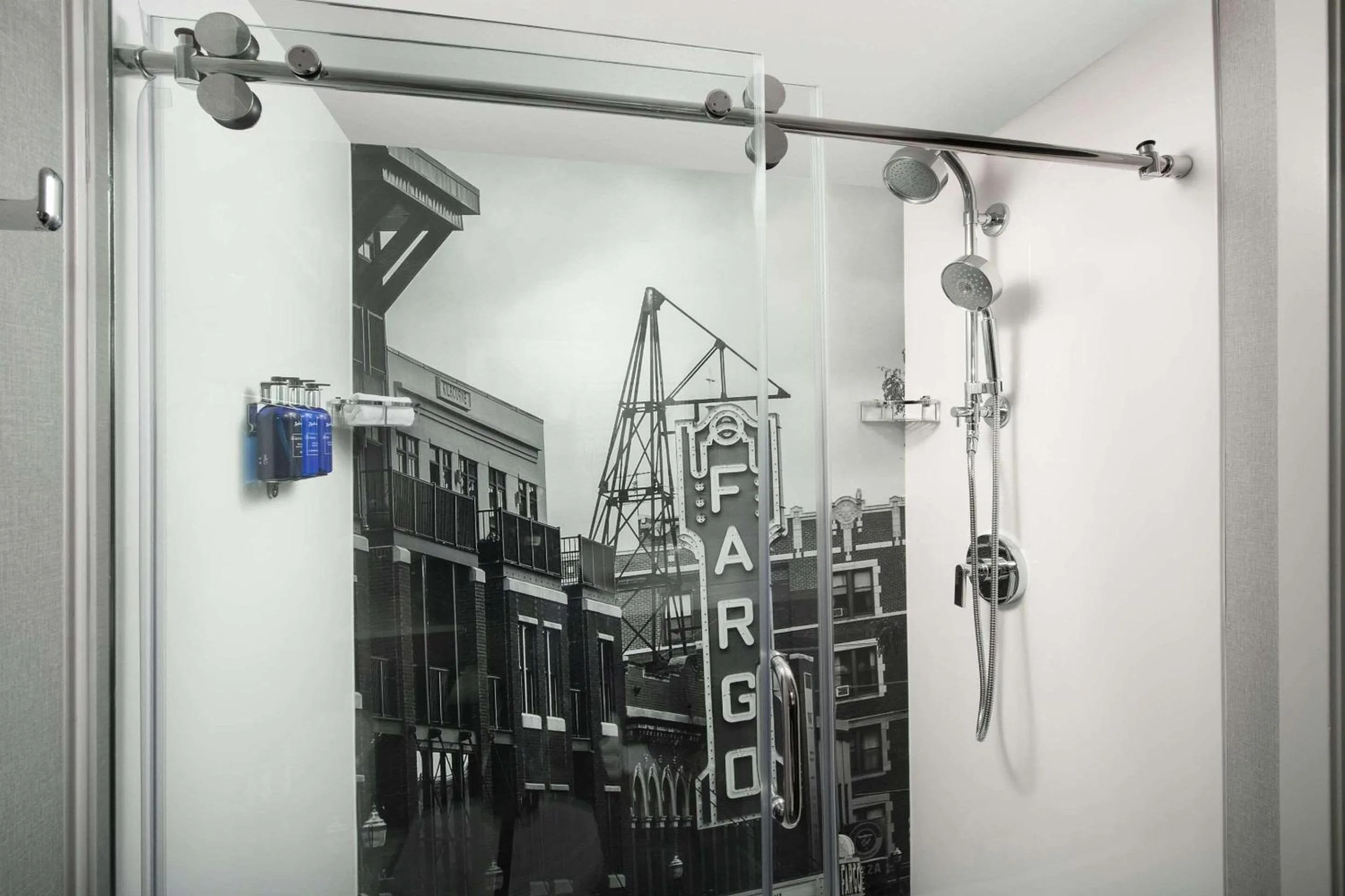 Bedroom in Radisson Blu Fargo