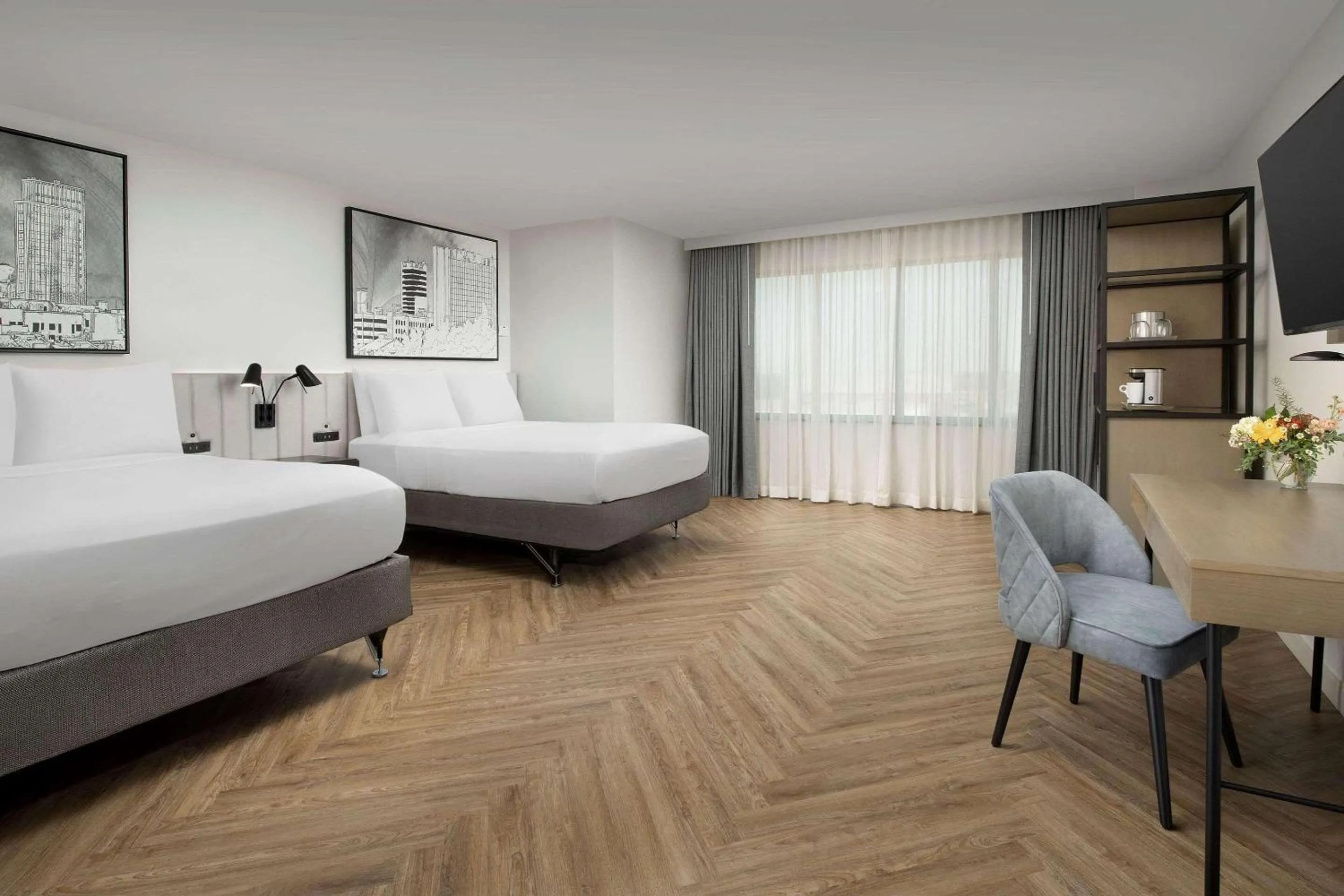 Bedroom, Bed in Radisson Blu Fargo