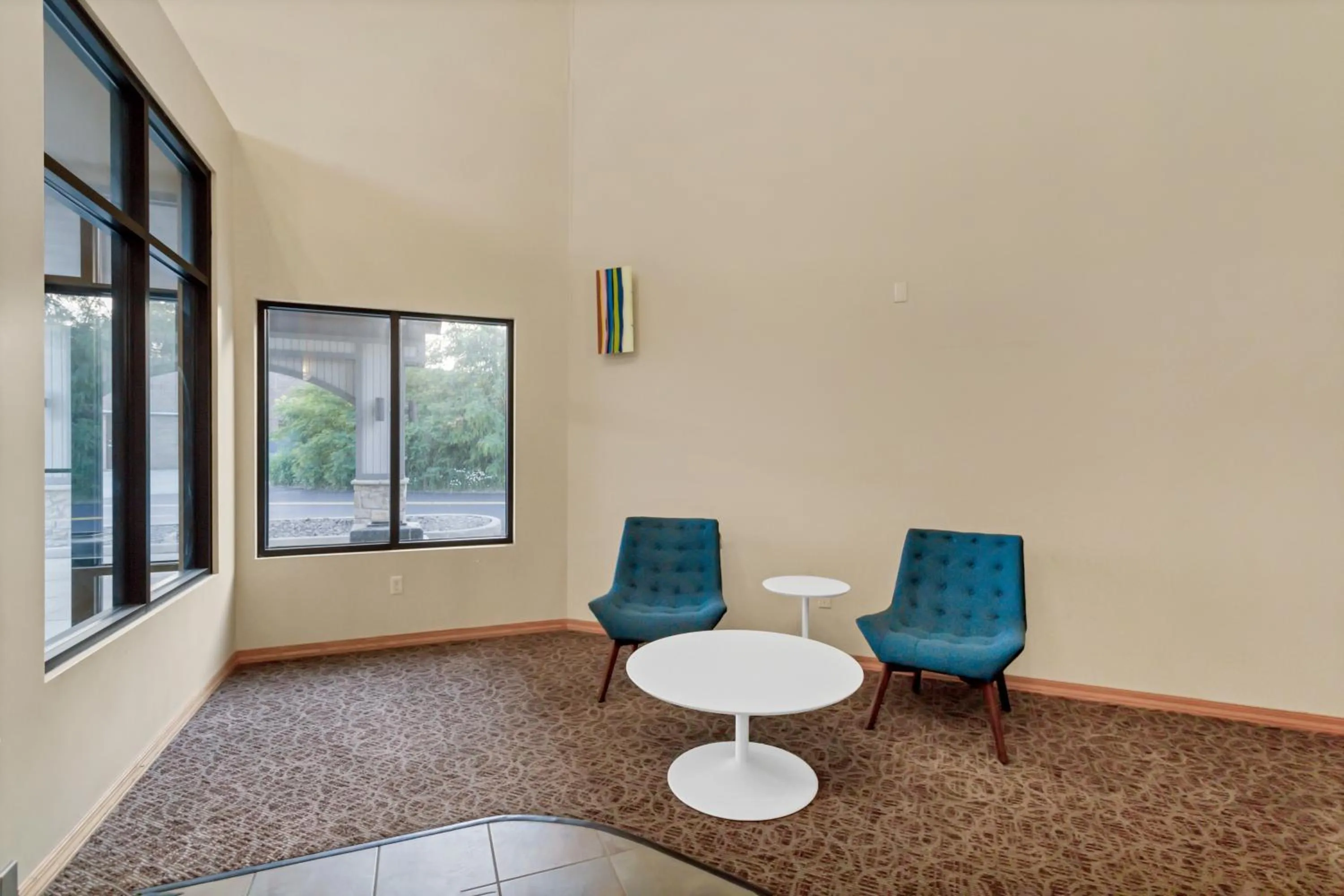 Seating area in Waterbird Lakeside Inn