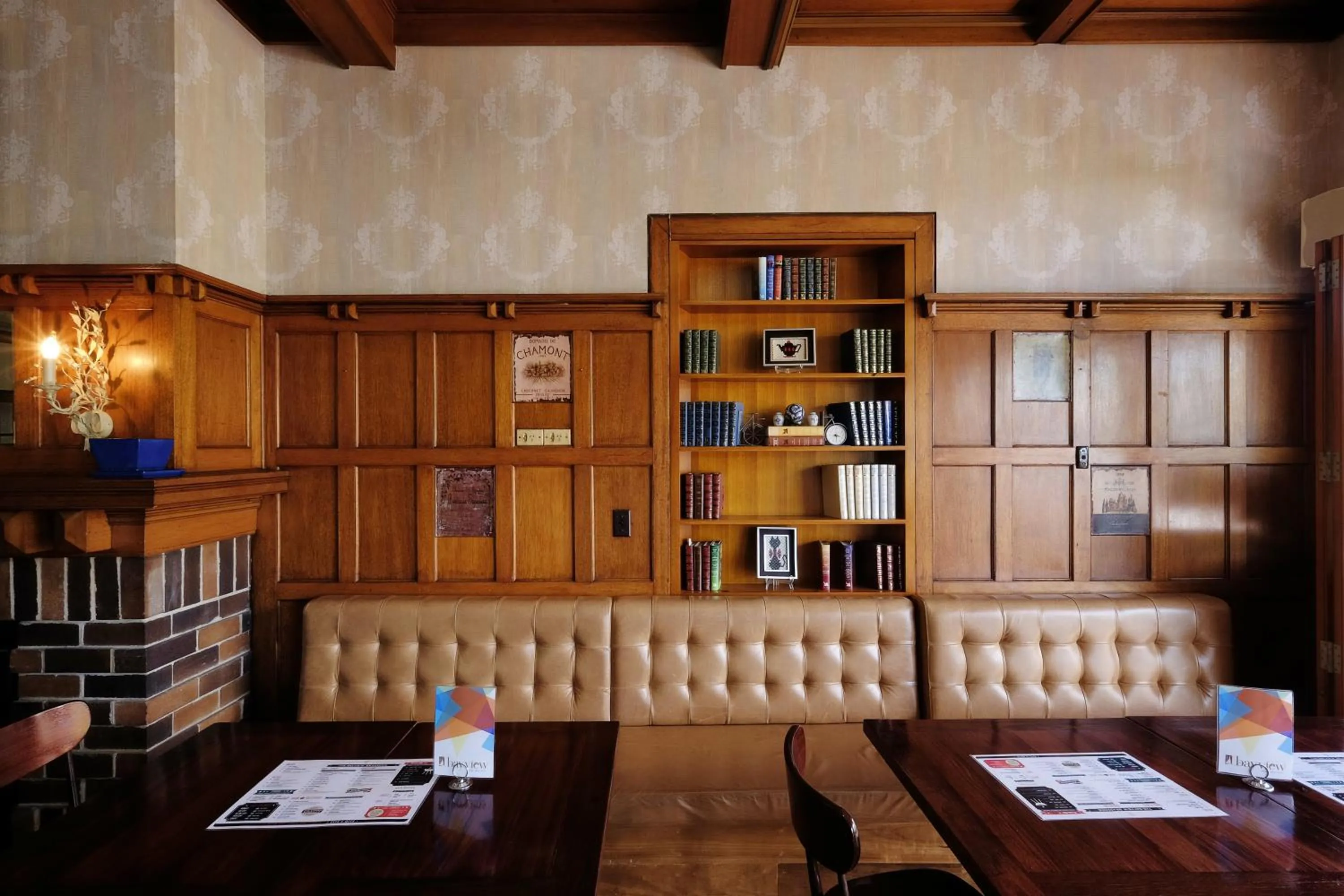 Restaurant/places to eat in Bayview Hotel Woy Woy