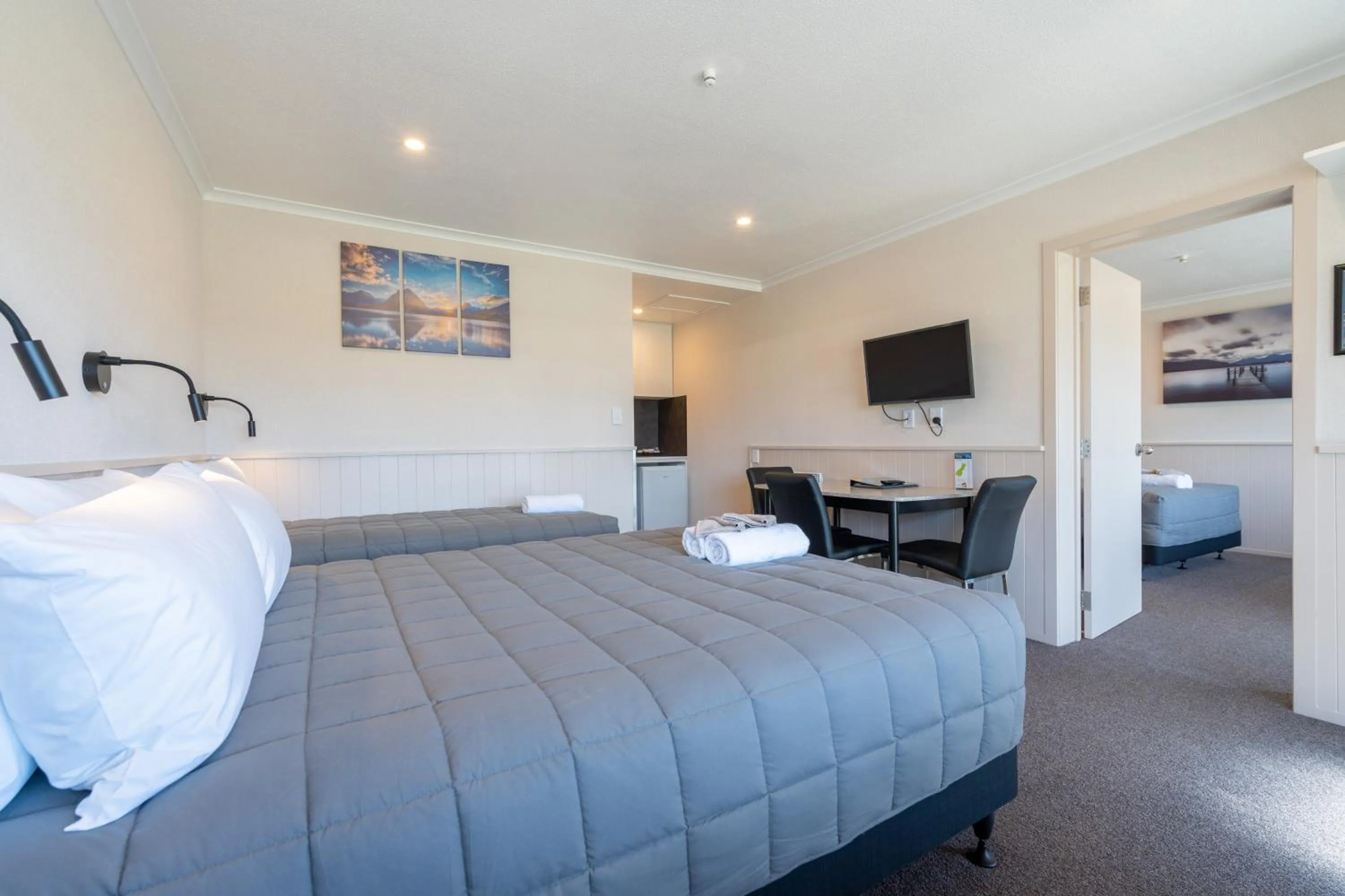Bed in Te Anau Top 10 Holiday Park and Motels