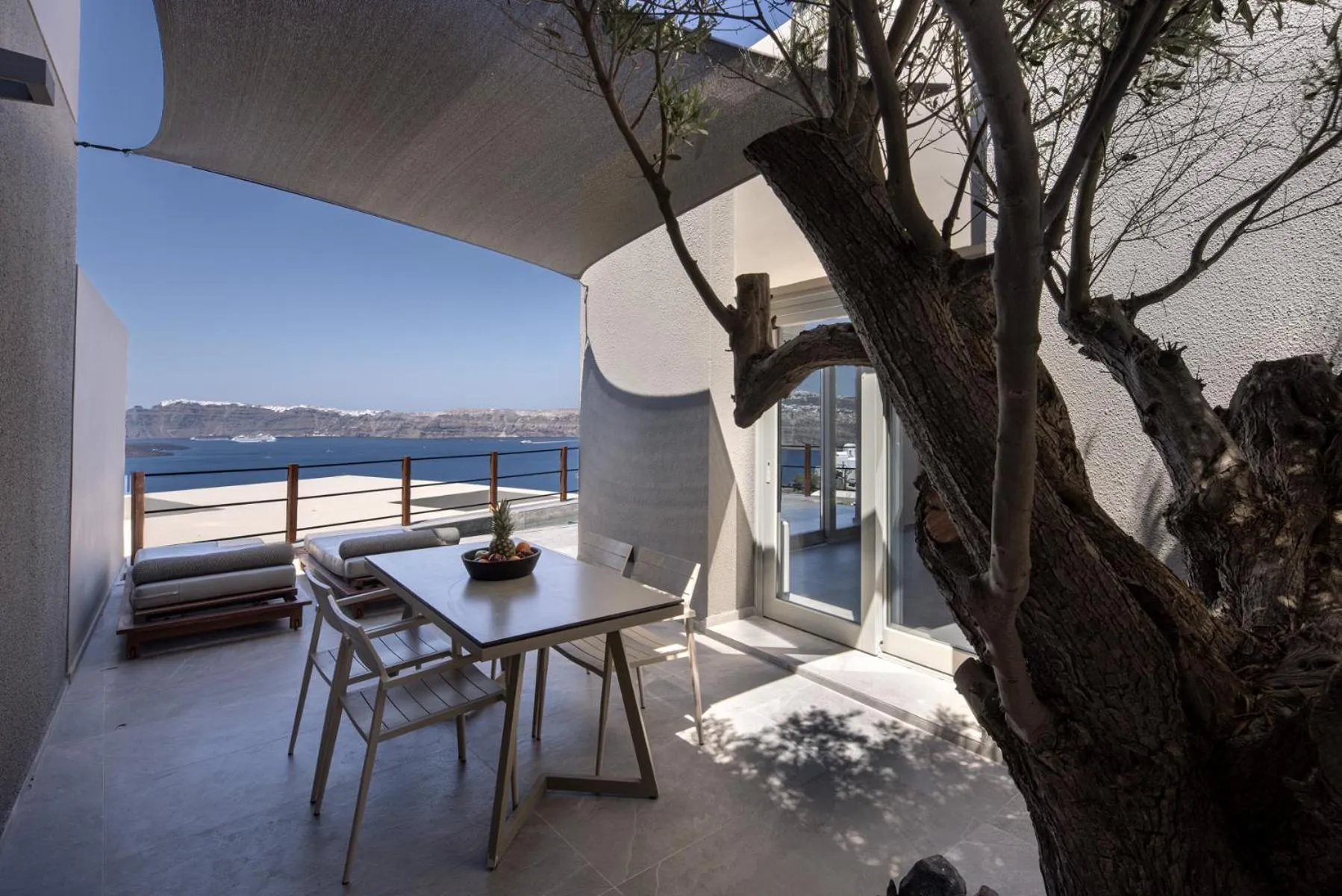 Swimming pool in Melidonia Suites