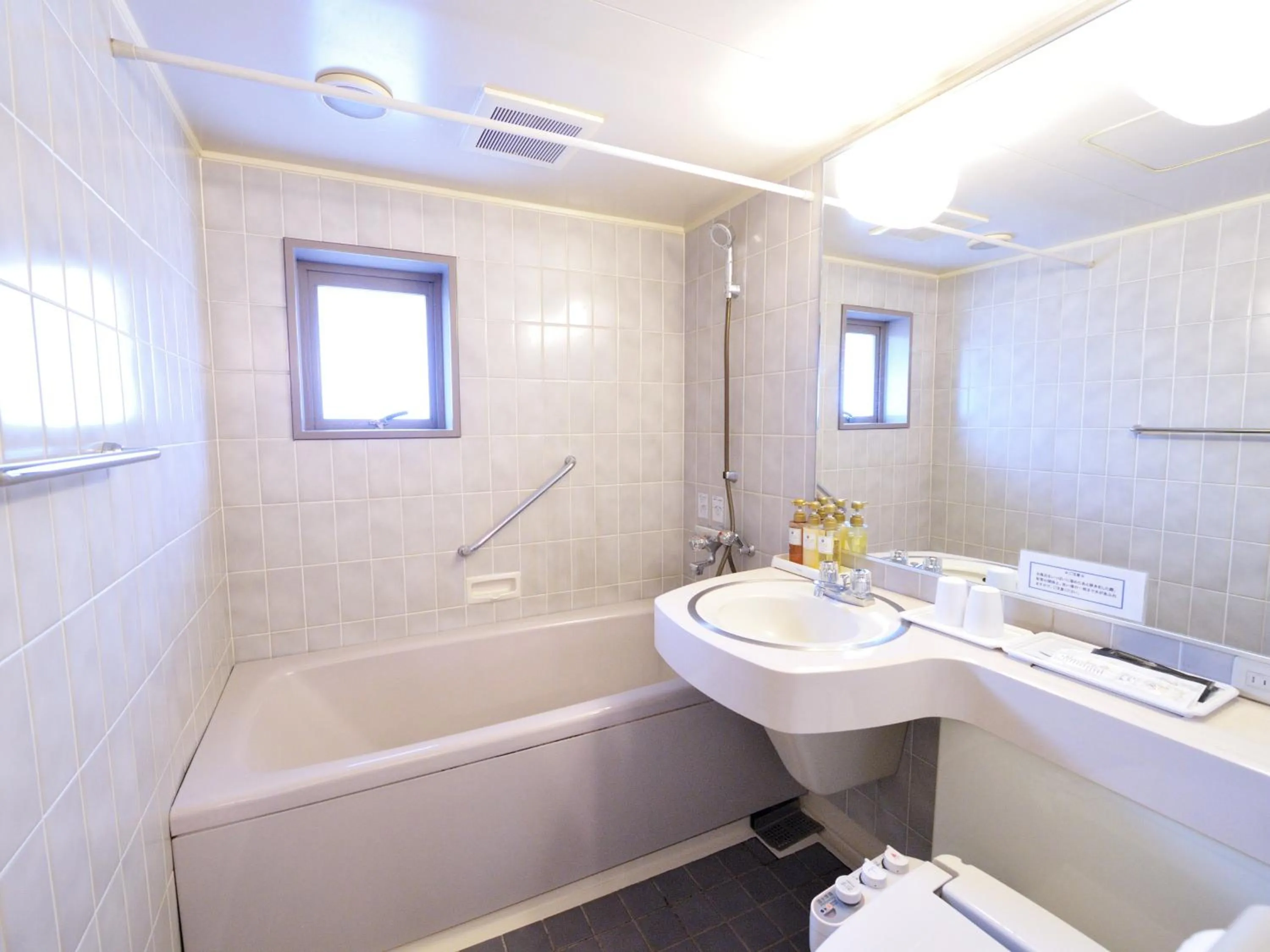 Hot Tub in Court Hotel Fukuoka Tenjin